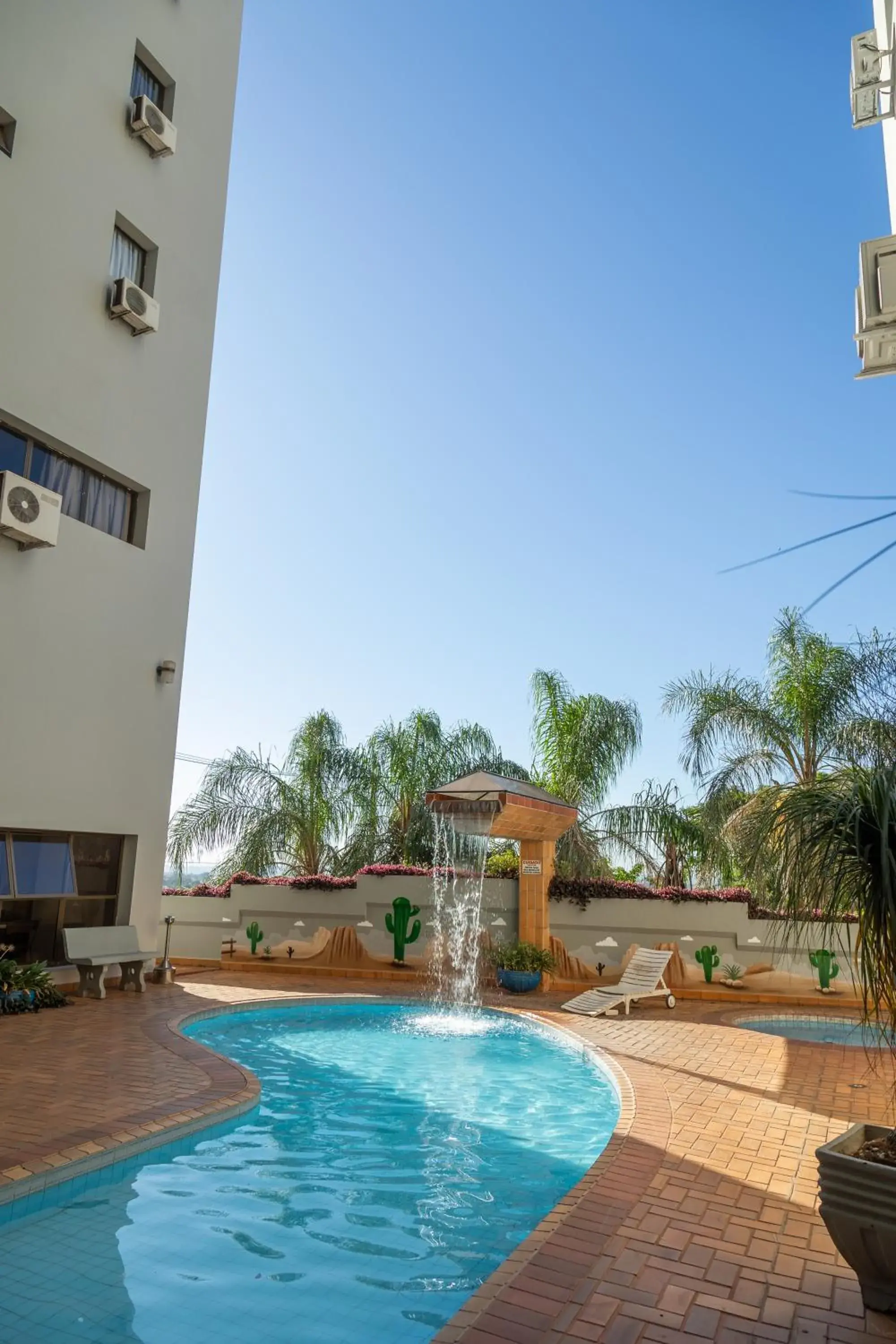 Swimming pool in ibis Styles Presidente Prudente Portal D'Oeste Swimming pool in ibis Styles Presidente Prudente Portal D'Oeste