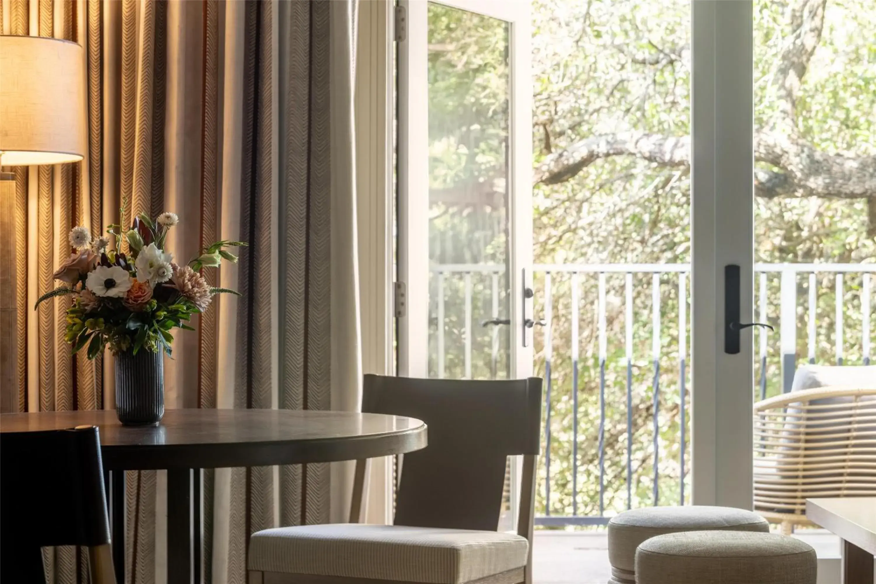 Living room in Signia by Hilton La Cantera Resort & Spa Living room in Signia by Hilton La Cantera Resort & Spa