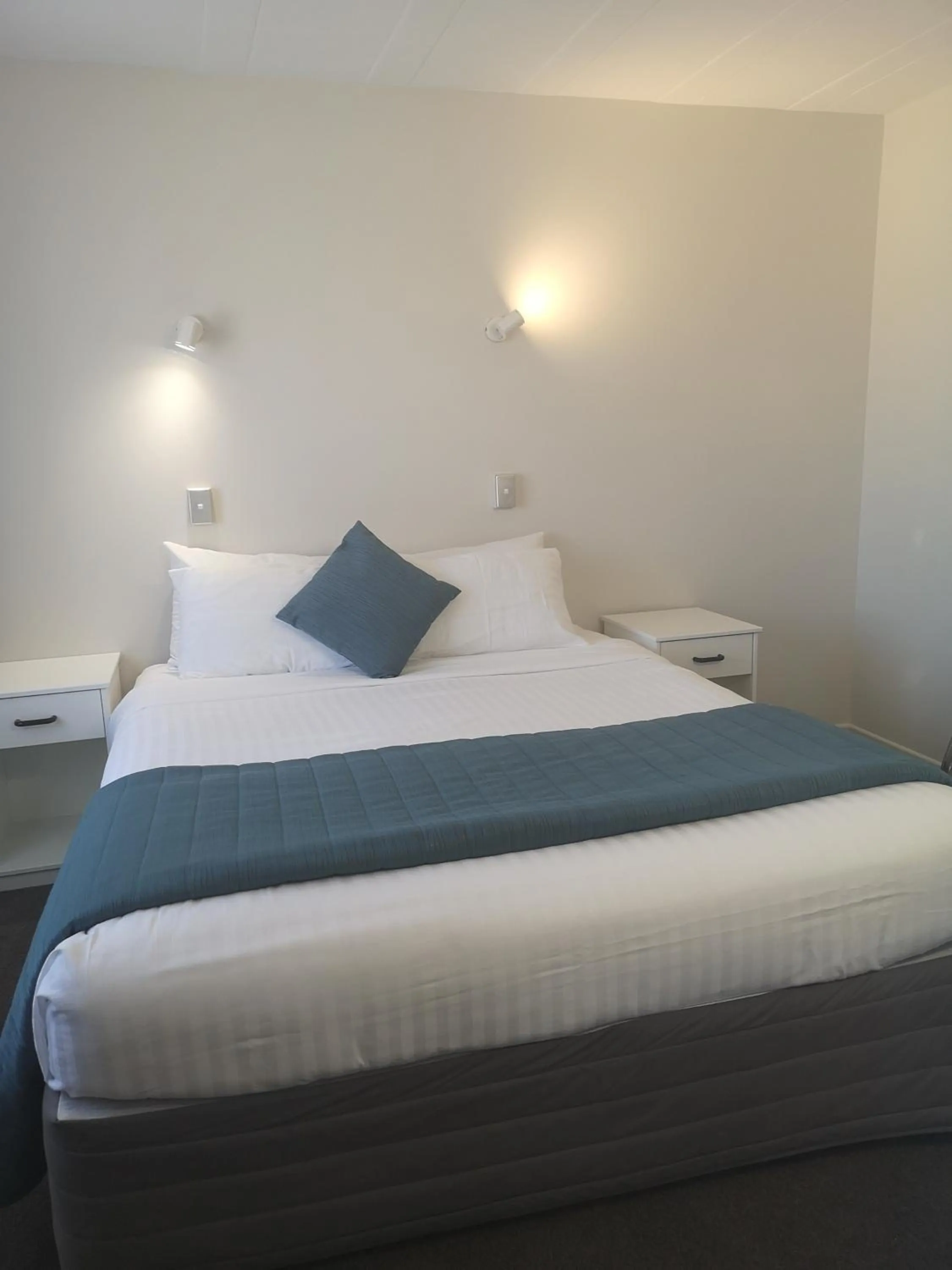 Bed in Paku Lodge Resort