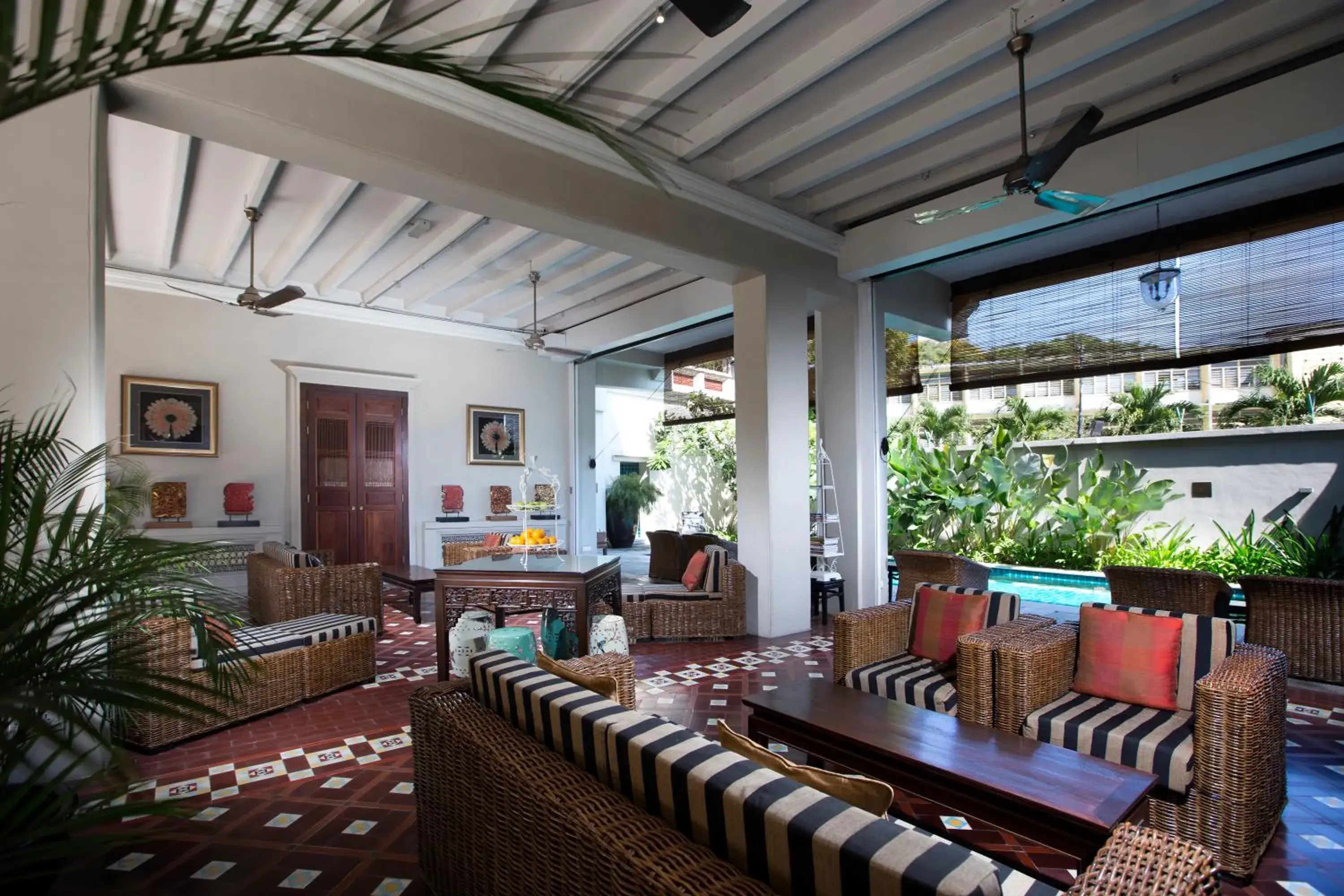 Lounge or bar in Seven Terraces Lounge or bar in Seven Terraces