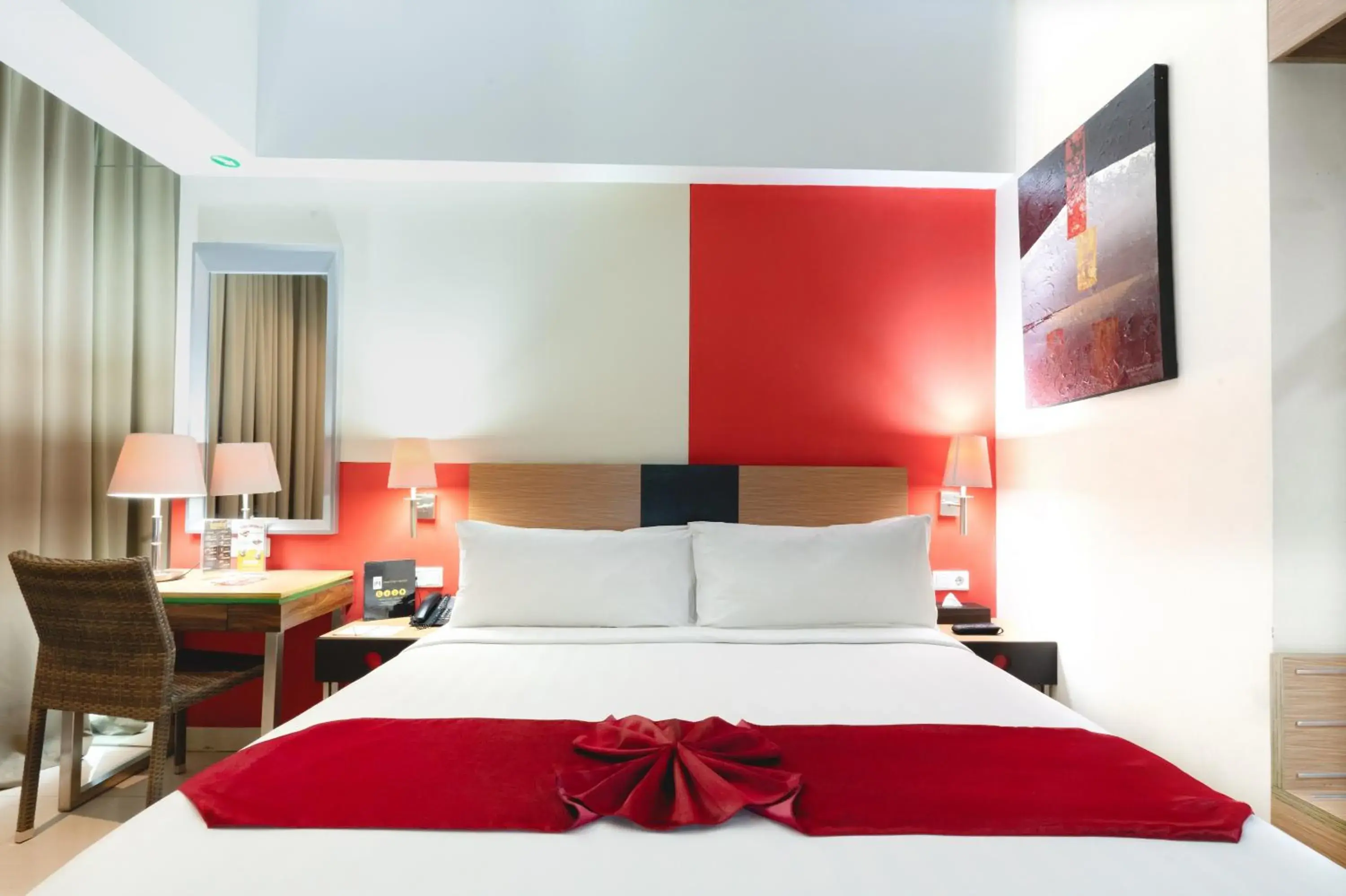 Bed in Atrium Premiere Hotel Yogyakarta Ambarukmo Bed in Atrium Premiere Hotel Yogyakarta Ambarukmo