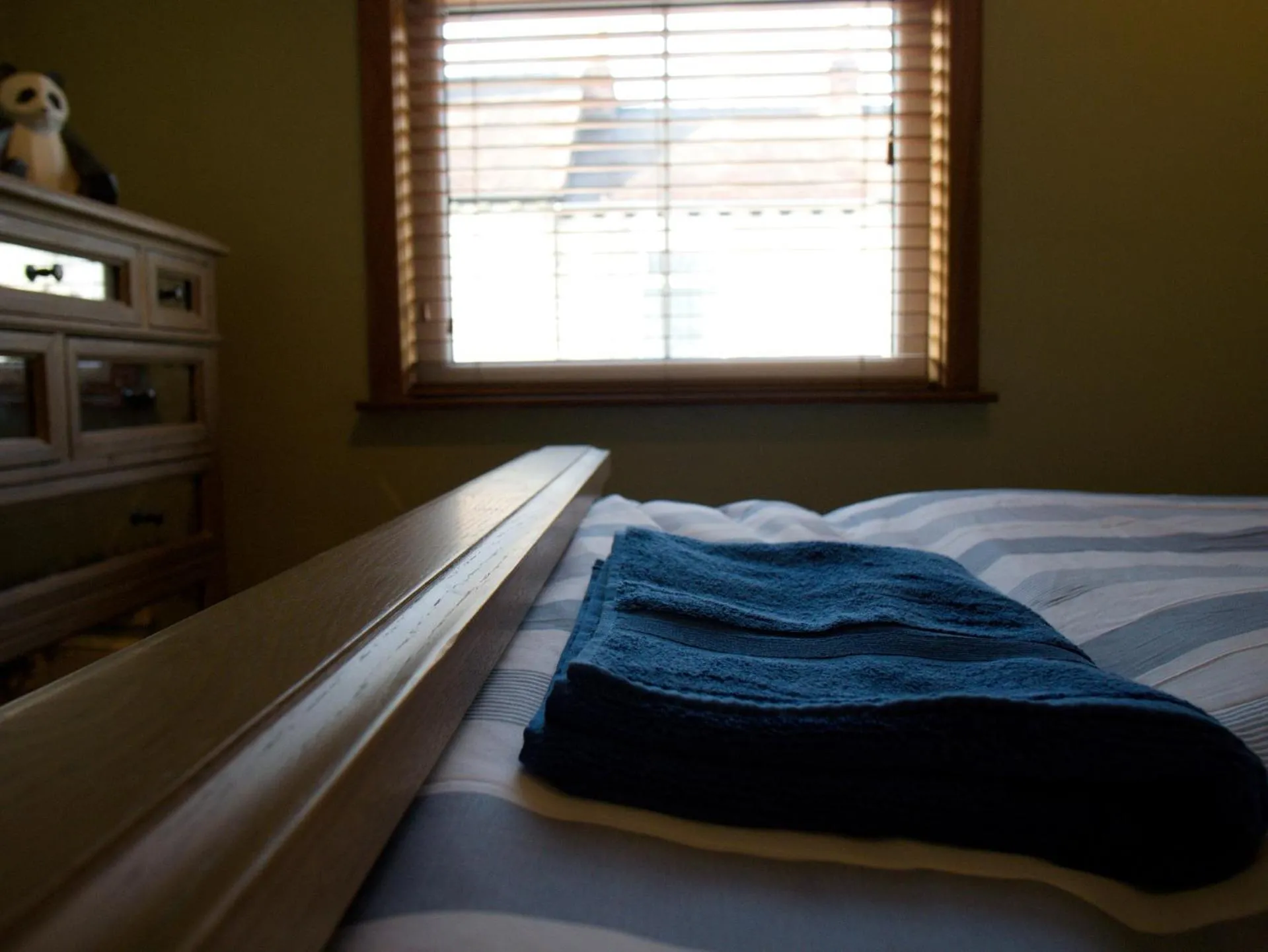 Bed in Falconer Street