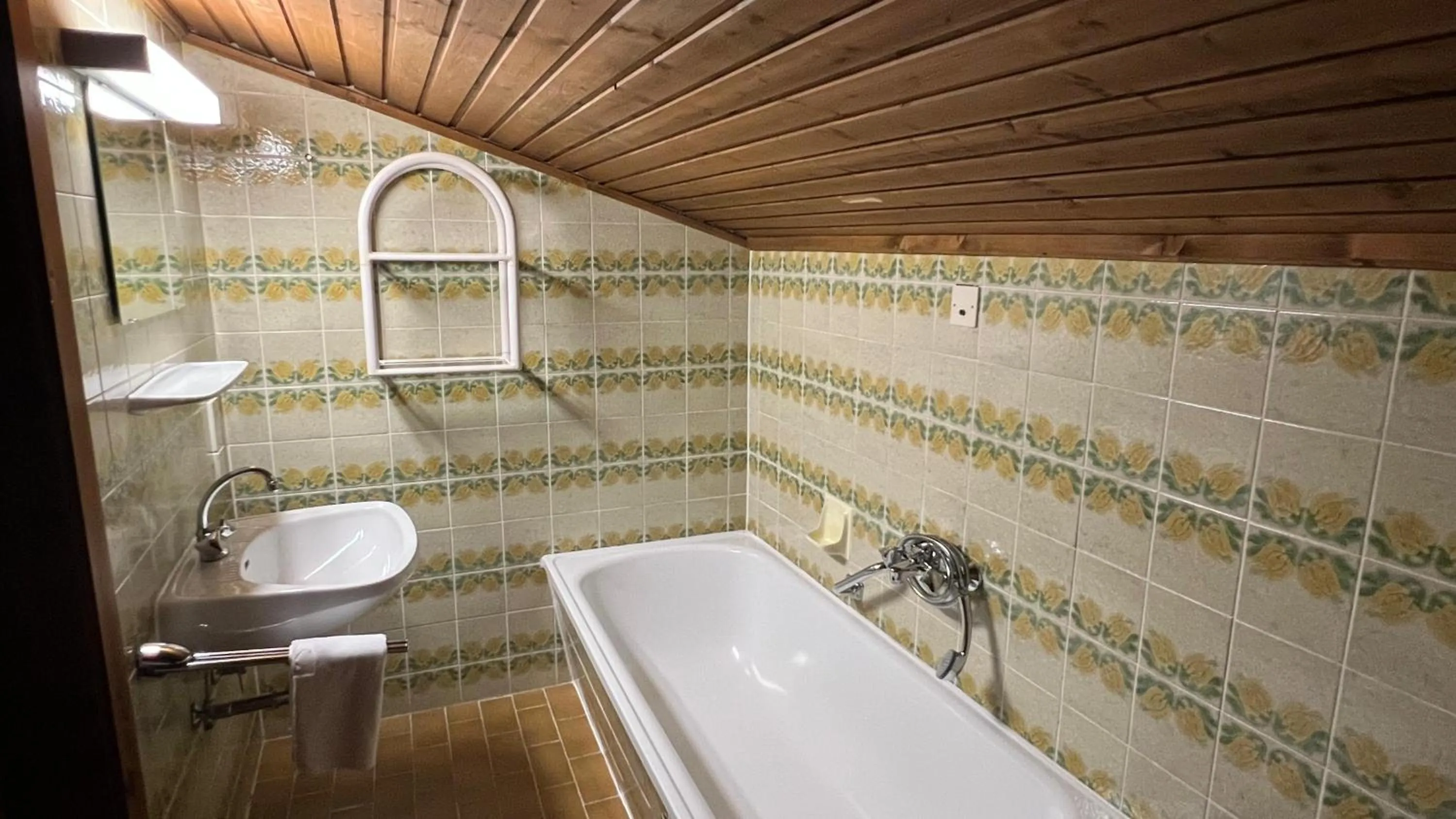 Bathroom in Haus Alpina by Châtel Reizen