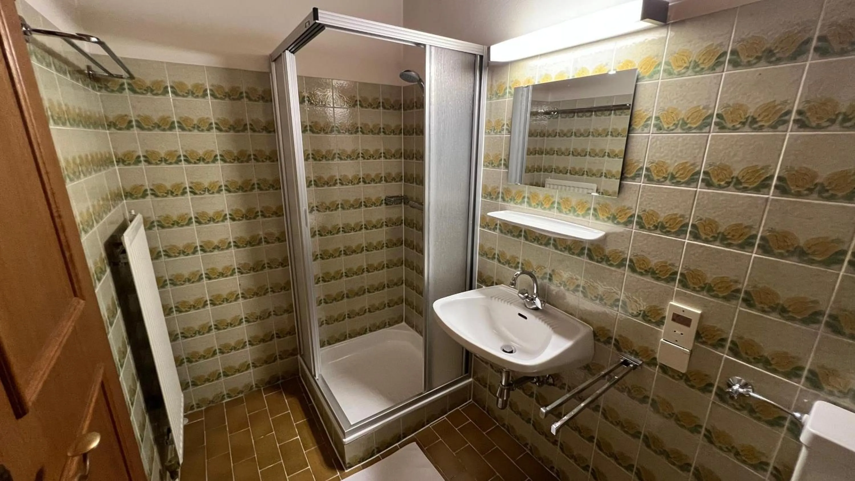 Bathroom in Haus Alpina by Châtel Reizen