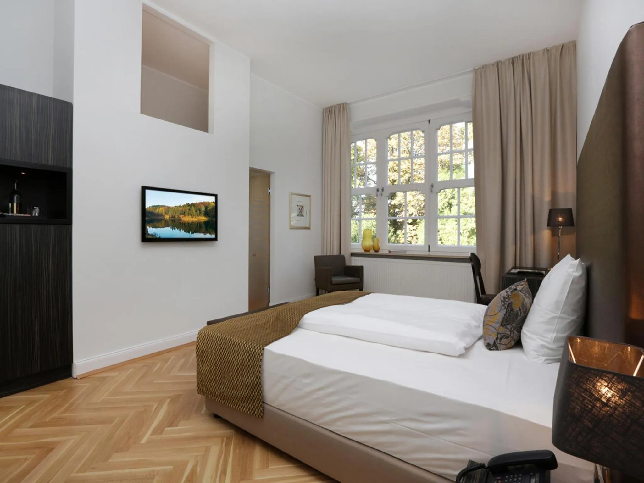 Photo of the whole room, Bed in Park Villa Hotel