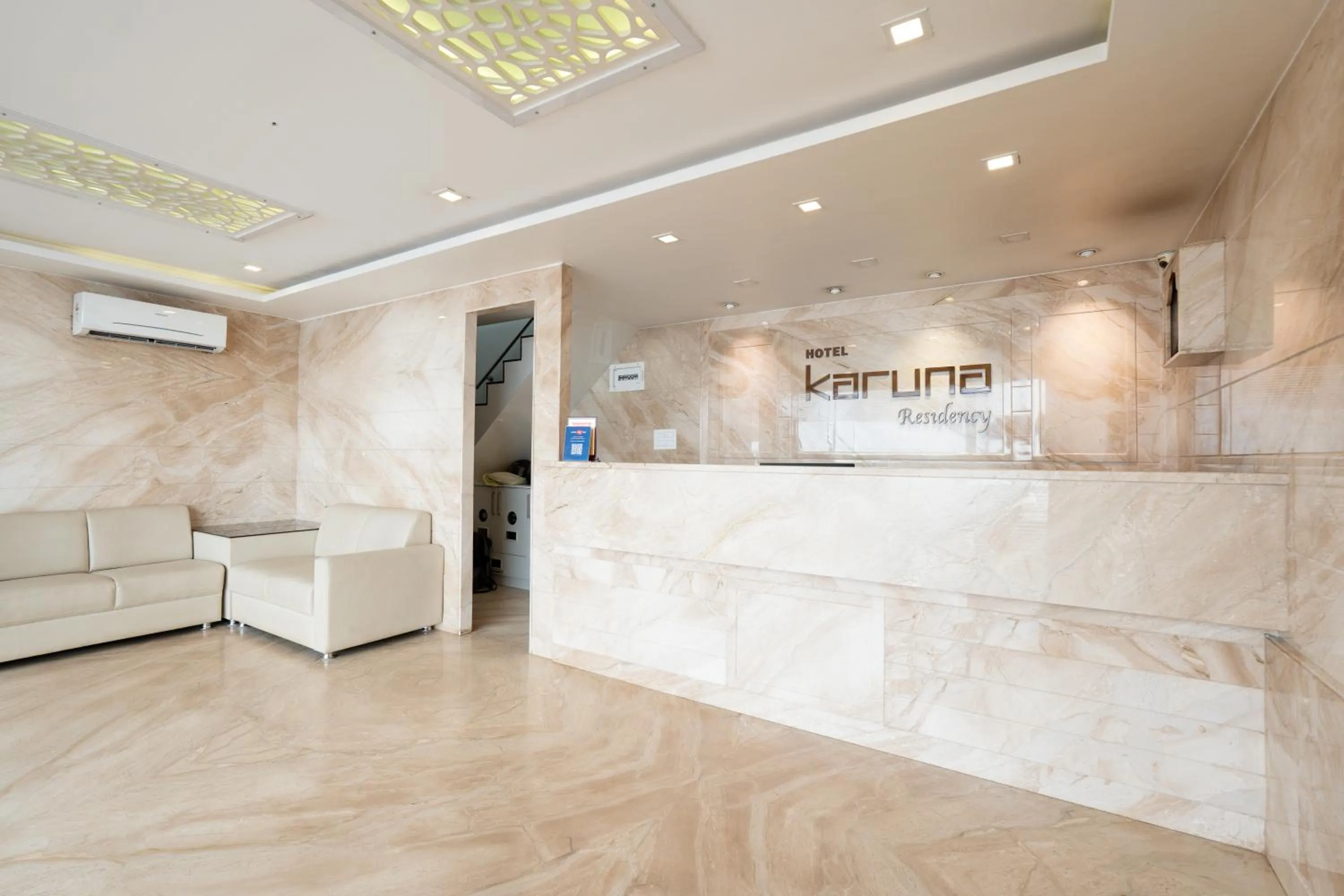 Hotel Karuna Residency