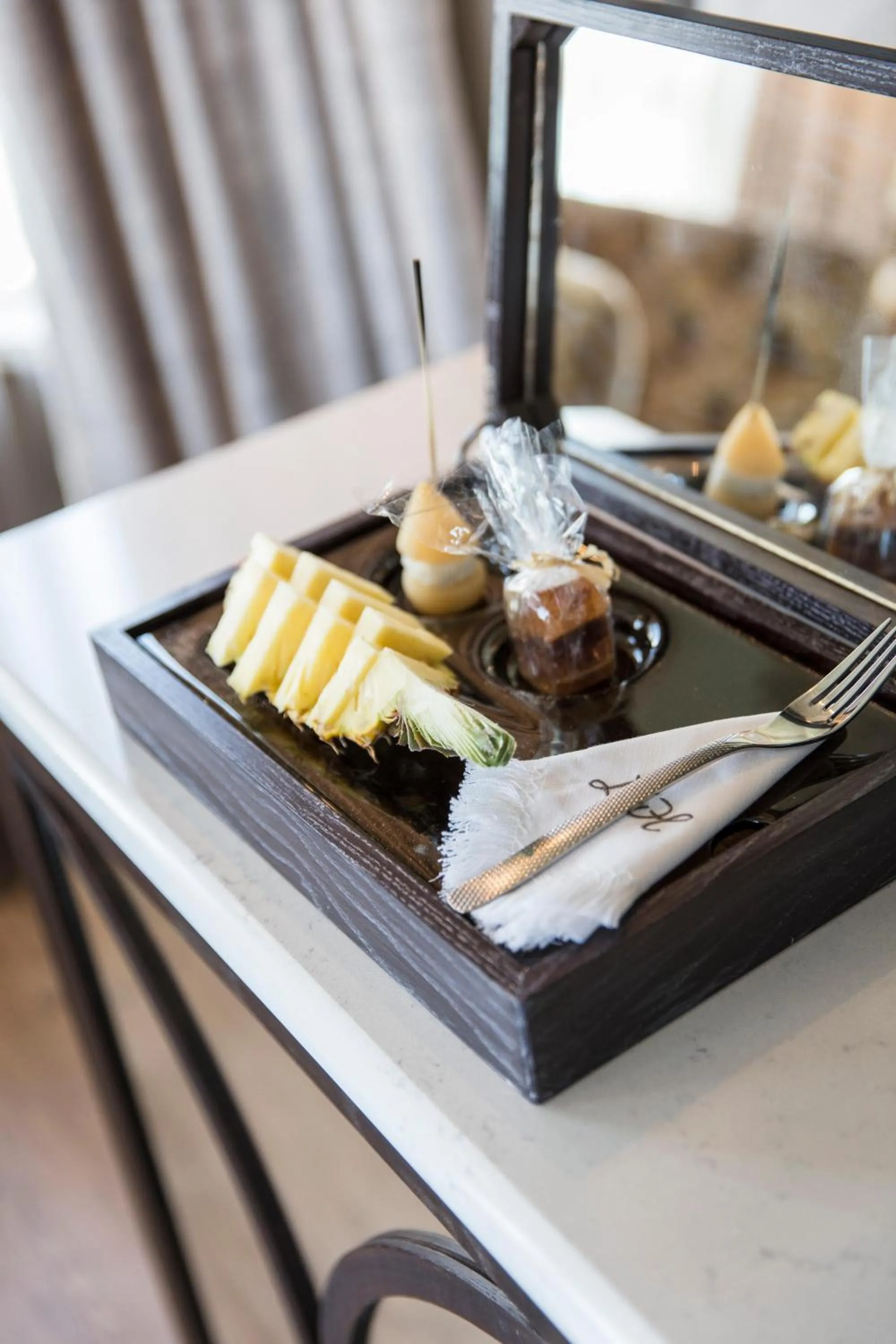 Photo of the whole room in Labourdonnais Waterfront Hotel