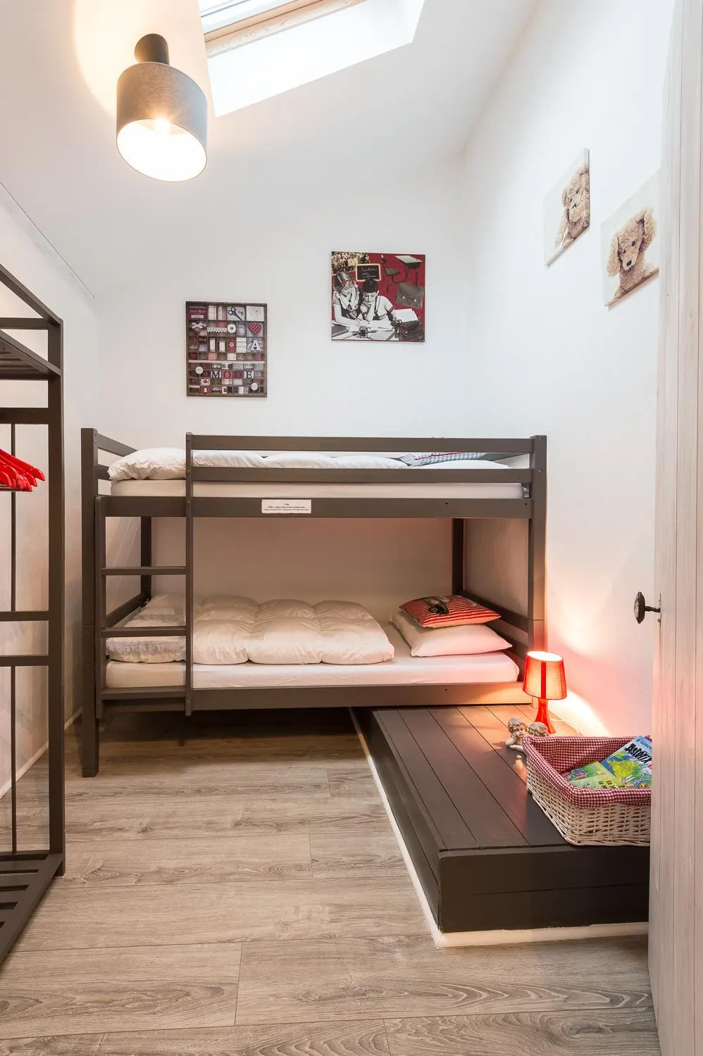 children, Bed in Ferme Elhorga