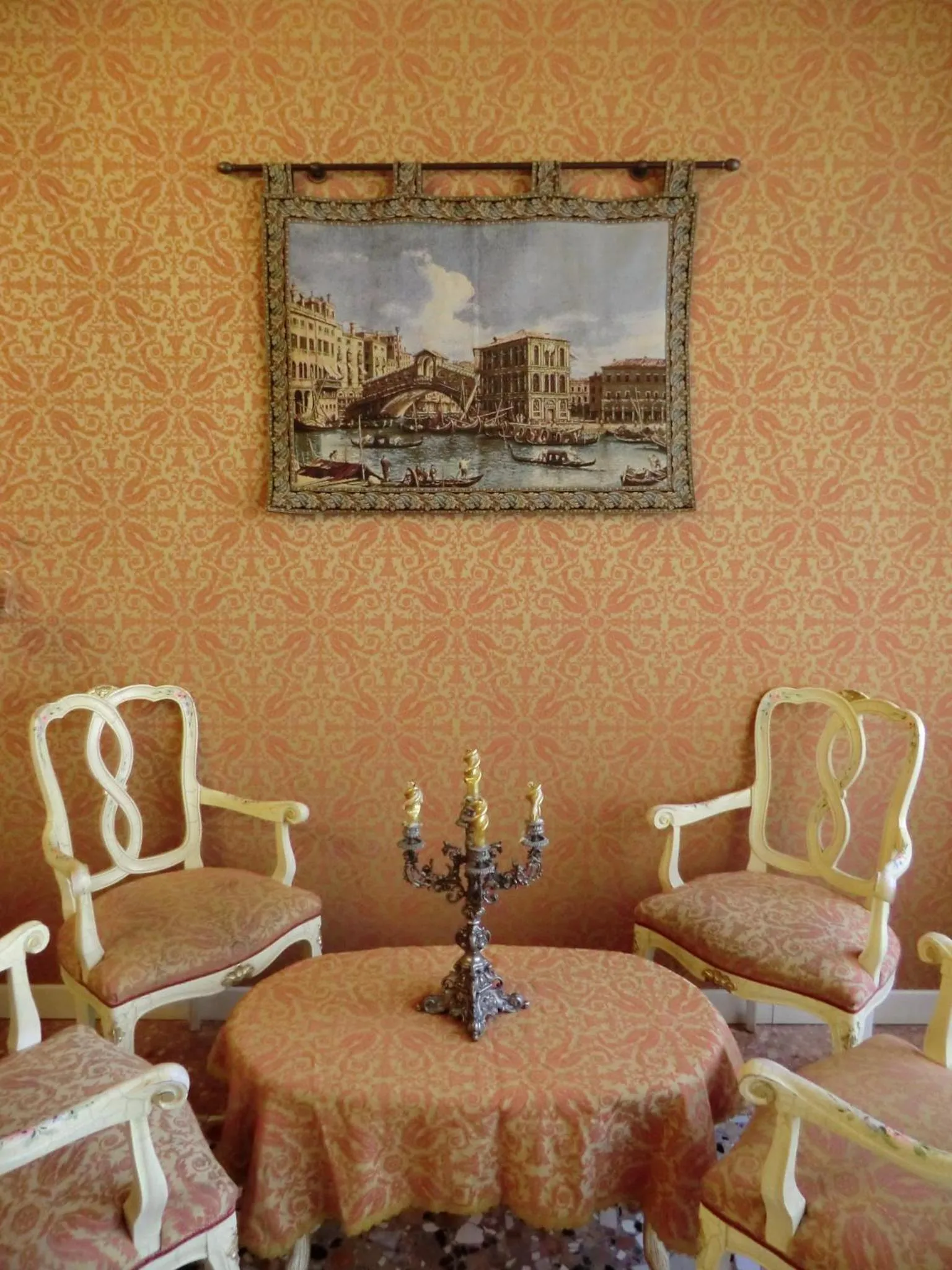 Seating area in Locanda Cà Le Vele