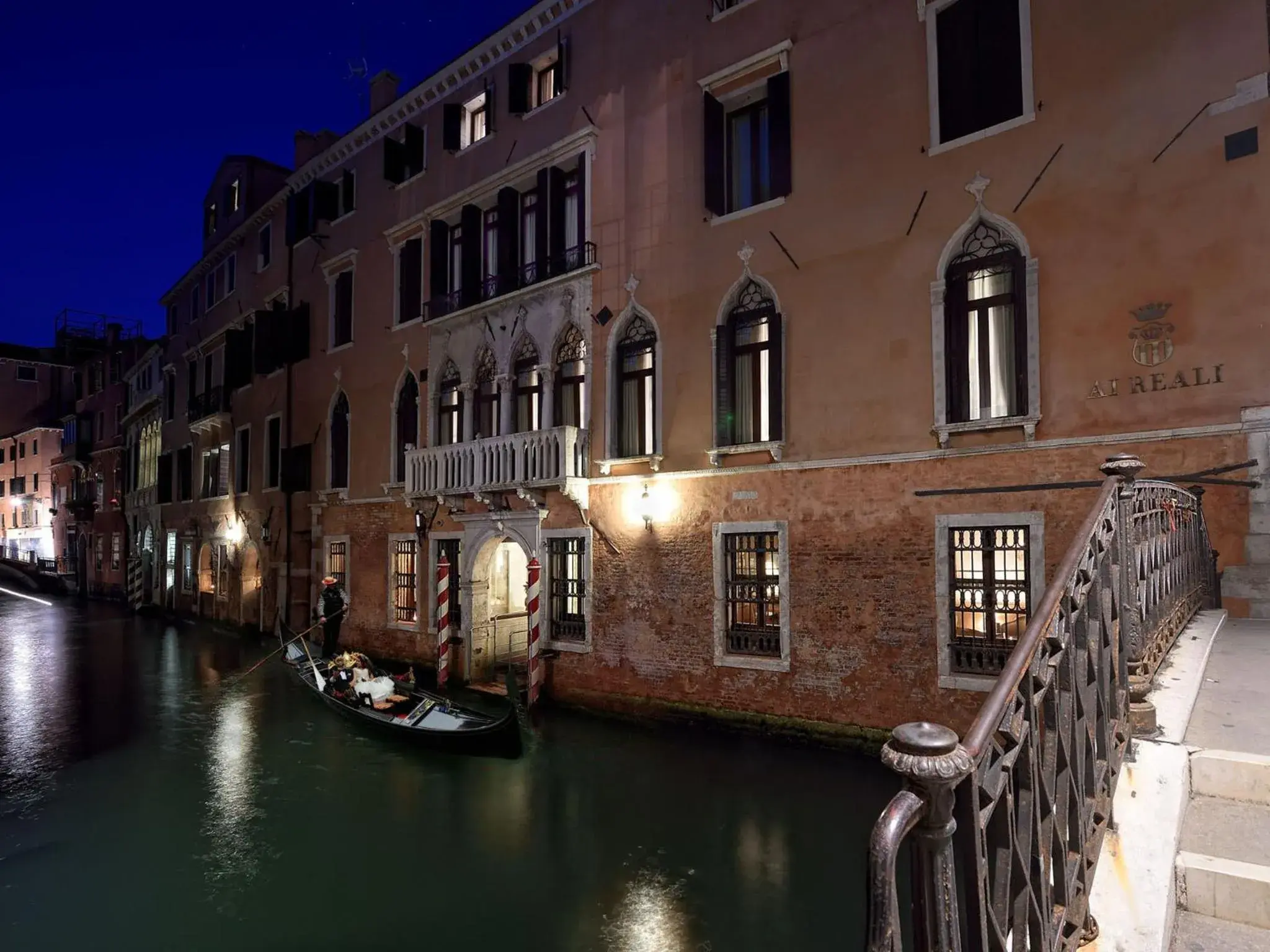Facade/entrance in Hotel Ai Reali - Small Luxury Hotels of the World Facade/entrance in Hotel Ai Reali - Small Luxury Hotels of the World