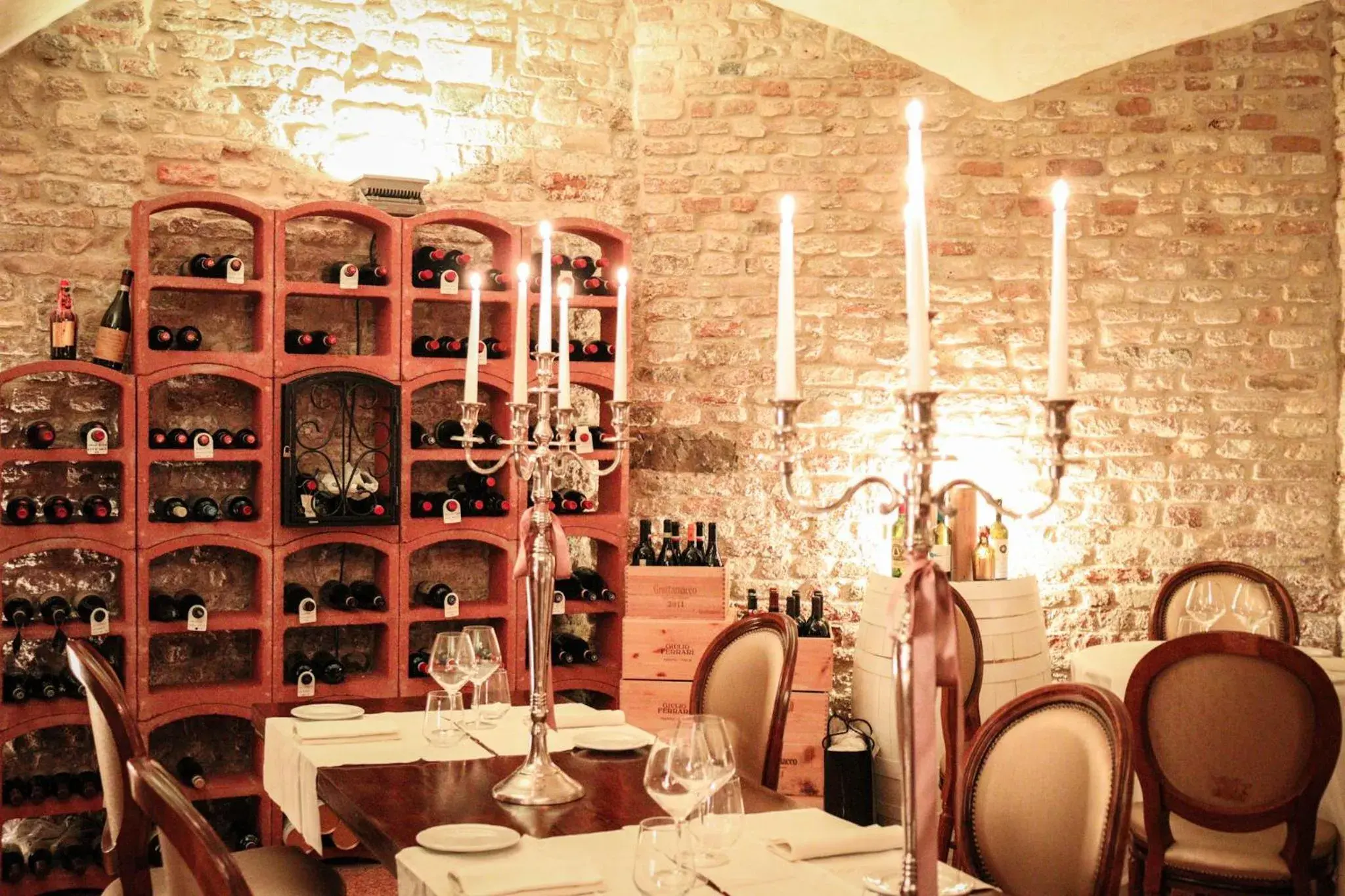 Restaurant/places to eat in Hotel Ai Reali - Small Luxury Hotels of the World Restaurant/places to eat in Hotel Ai Reali - Small Luxury Hotels of the World