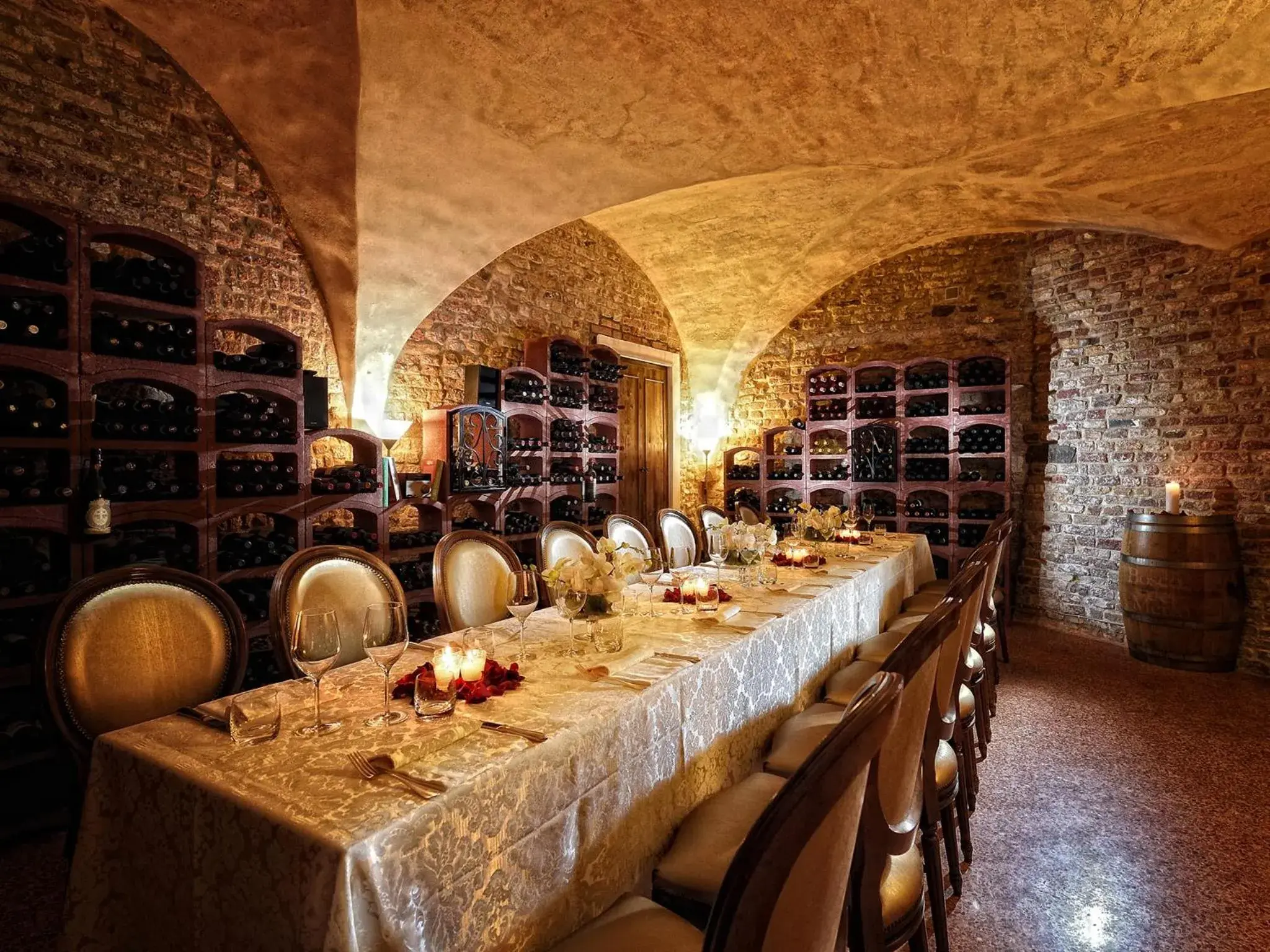 Restaurant/places to eat in Hotel Ai Reali - Small Luxury Hotels of the World Restaurant/places to eat in Hotel Ai Reali - Small Luxury Hotels of the World