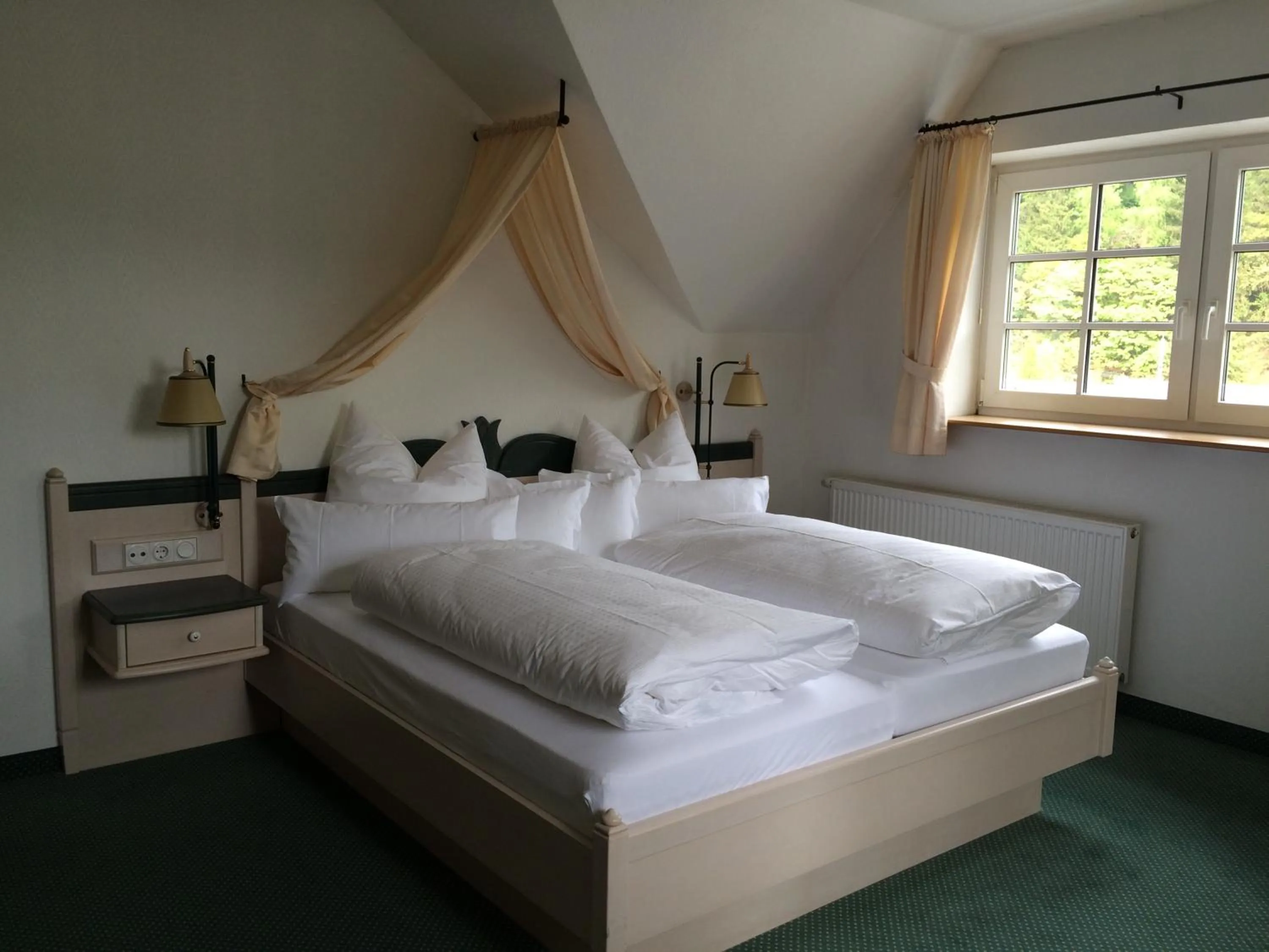 Day, Bed in Landhotel Menke