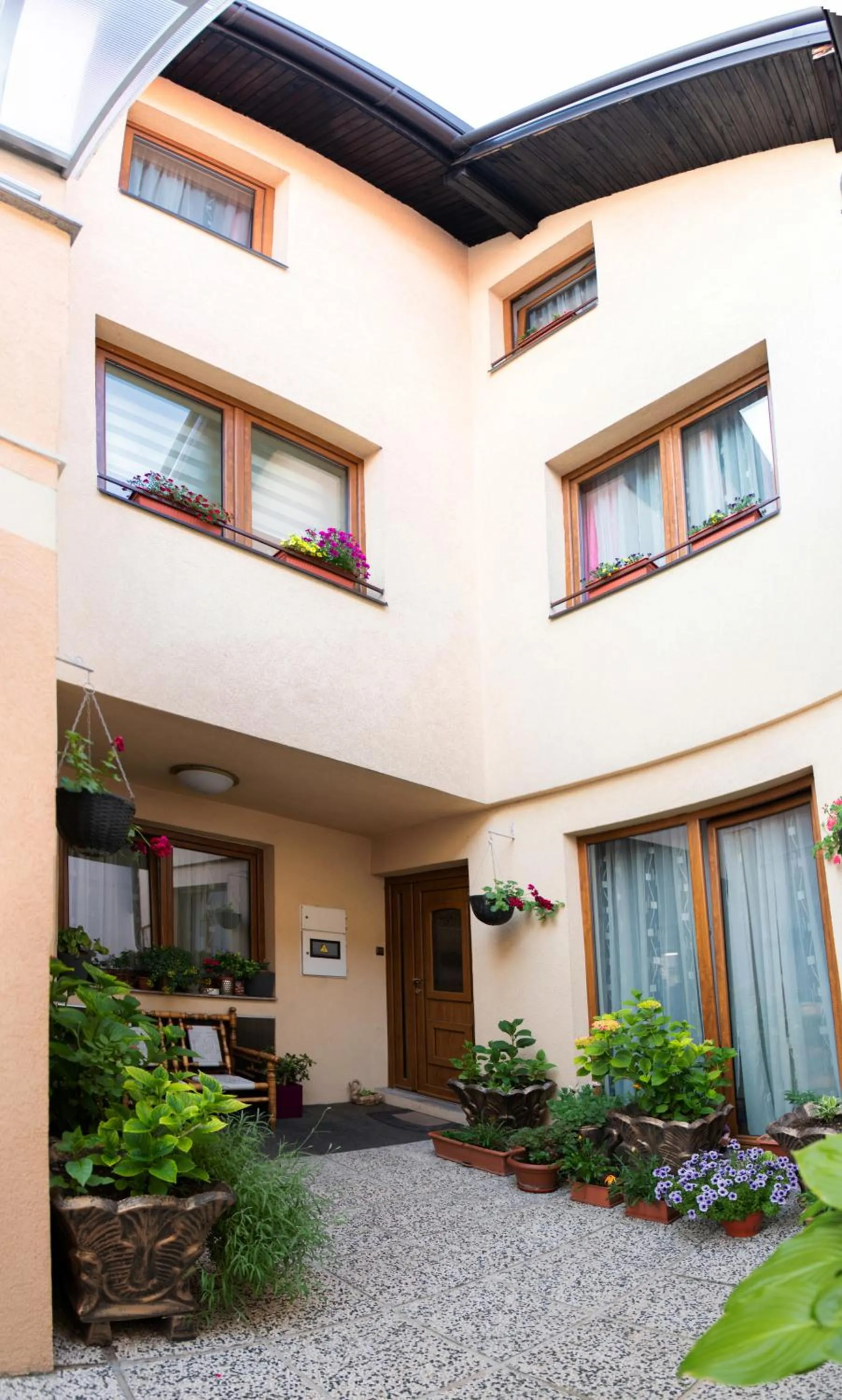 ĆIRO HOTEL - free parking