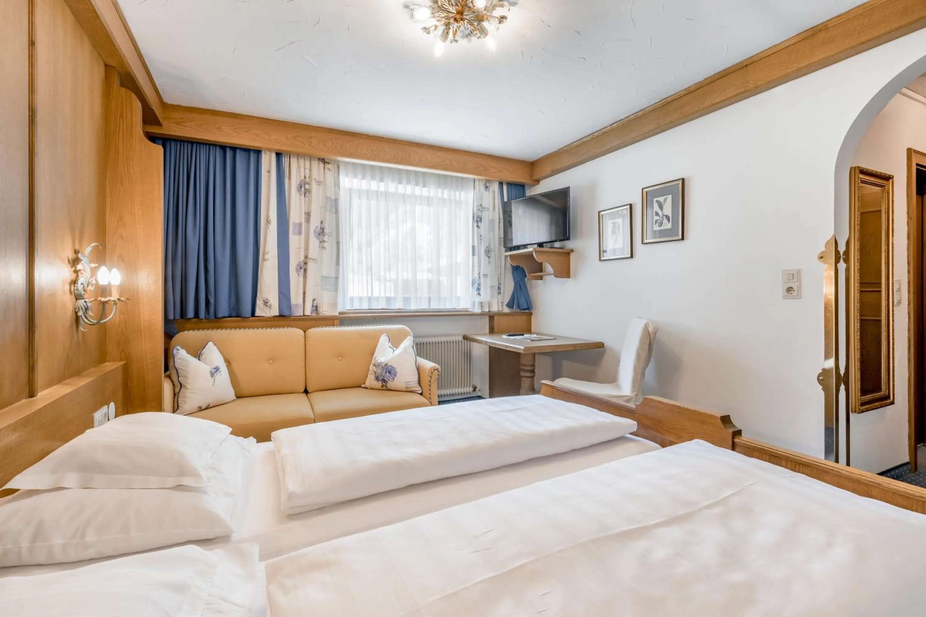 Photo of the whole room, Bed in Hotel Almhof