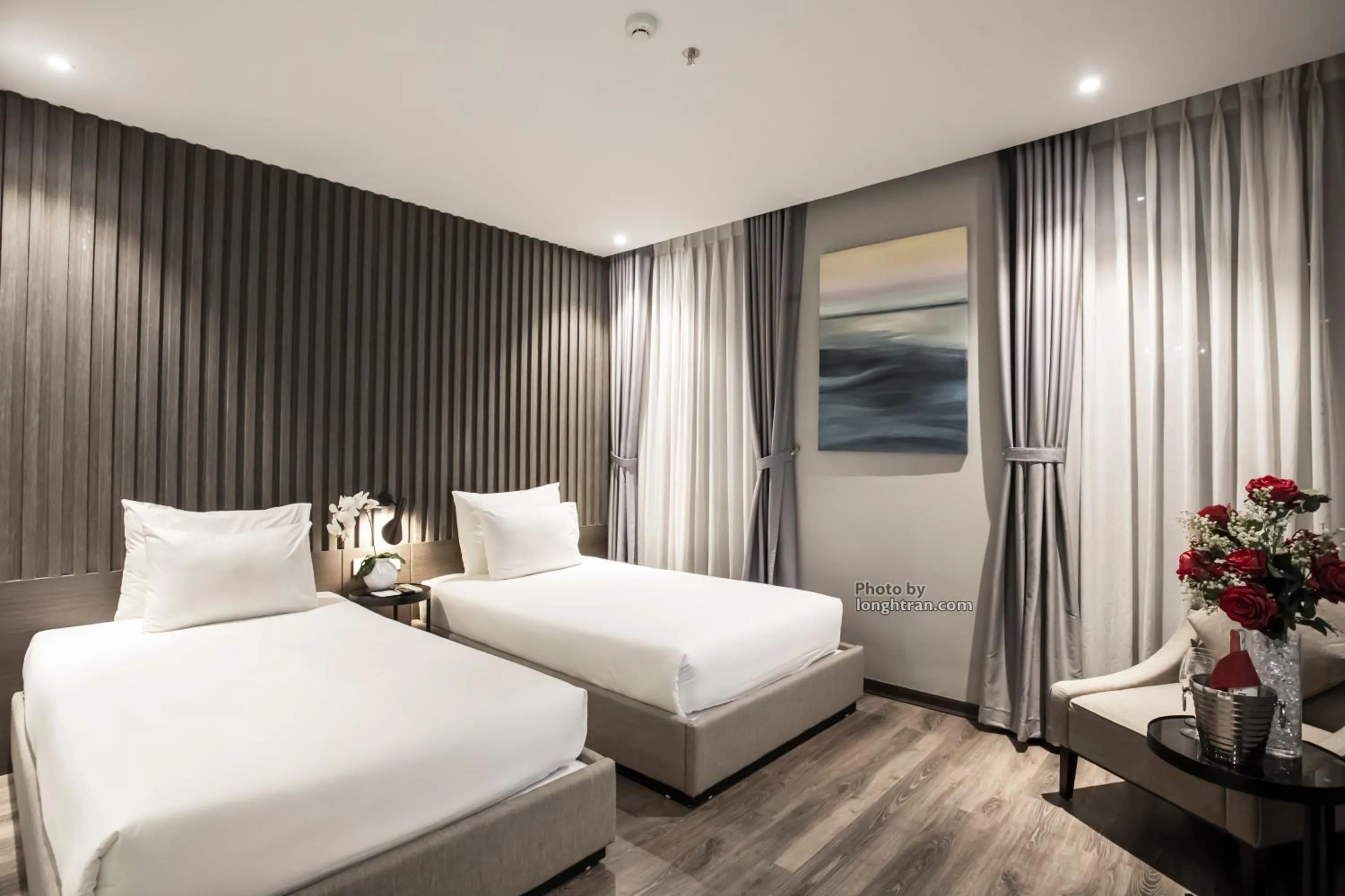 Property building, Bed in Grand Ocean Luxury Boutique - Infinity Rooftop Pool