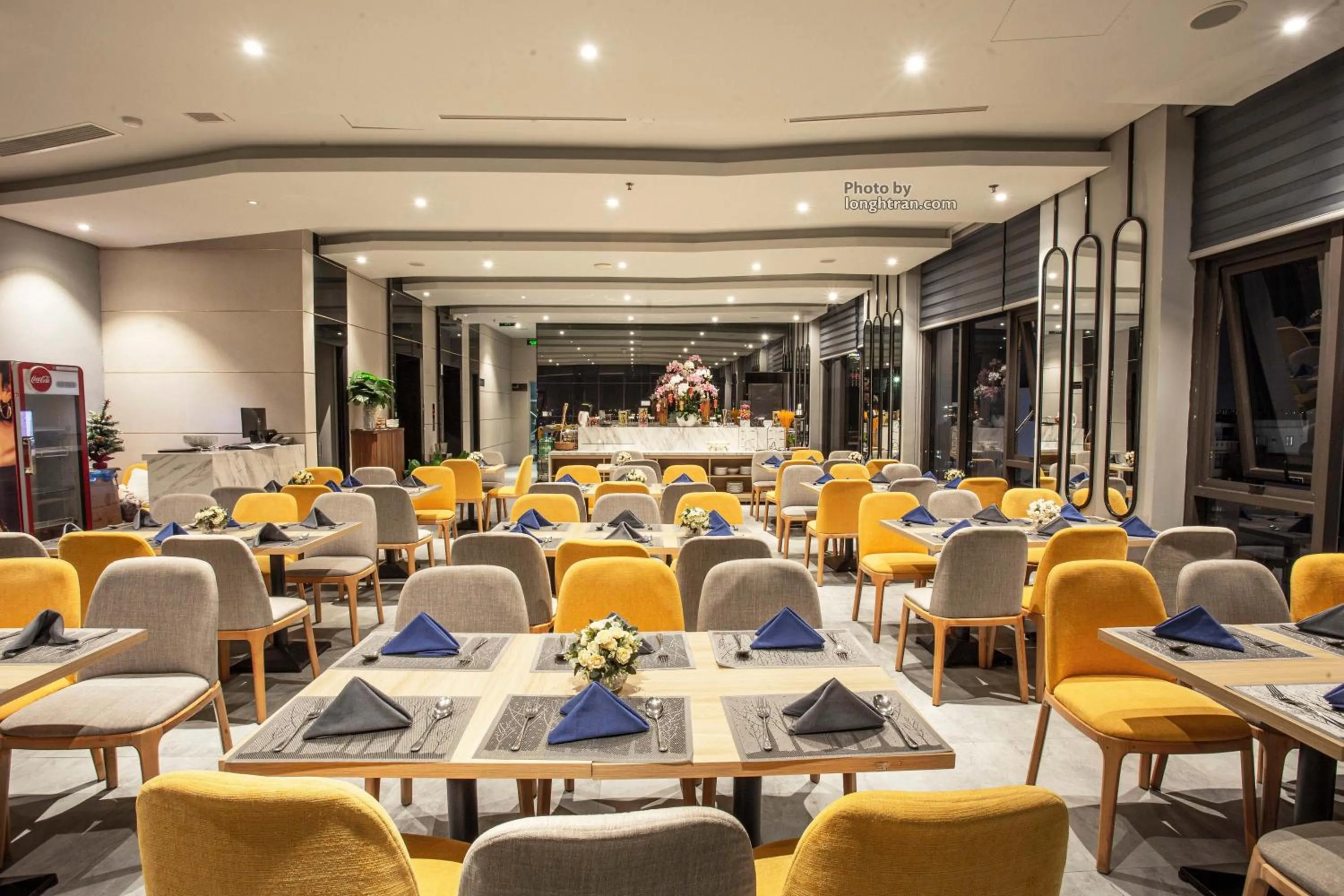 Restaurant/places to eat in Grand Ocean Luxury Boutique - Infinity Rooftop Pool