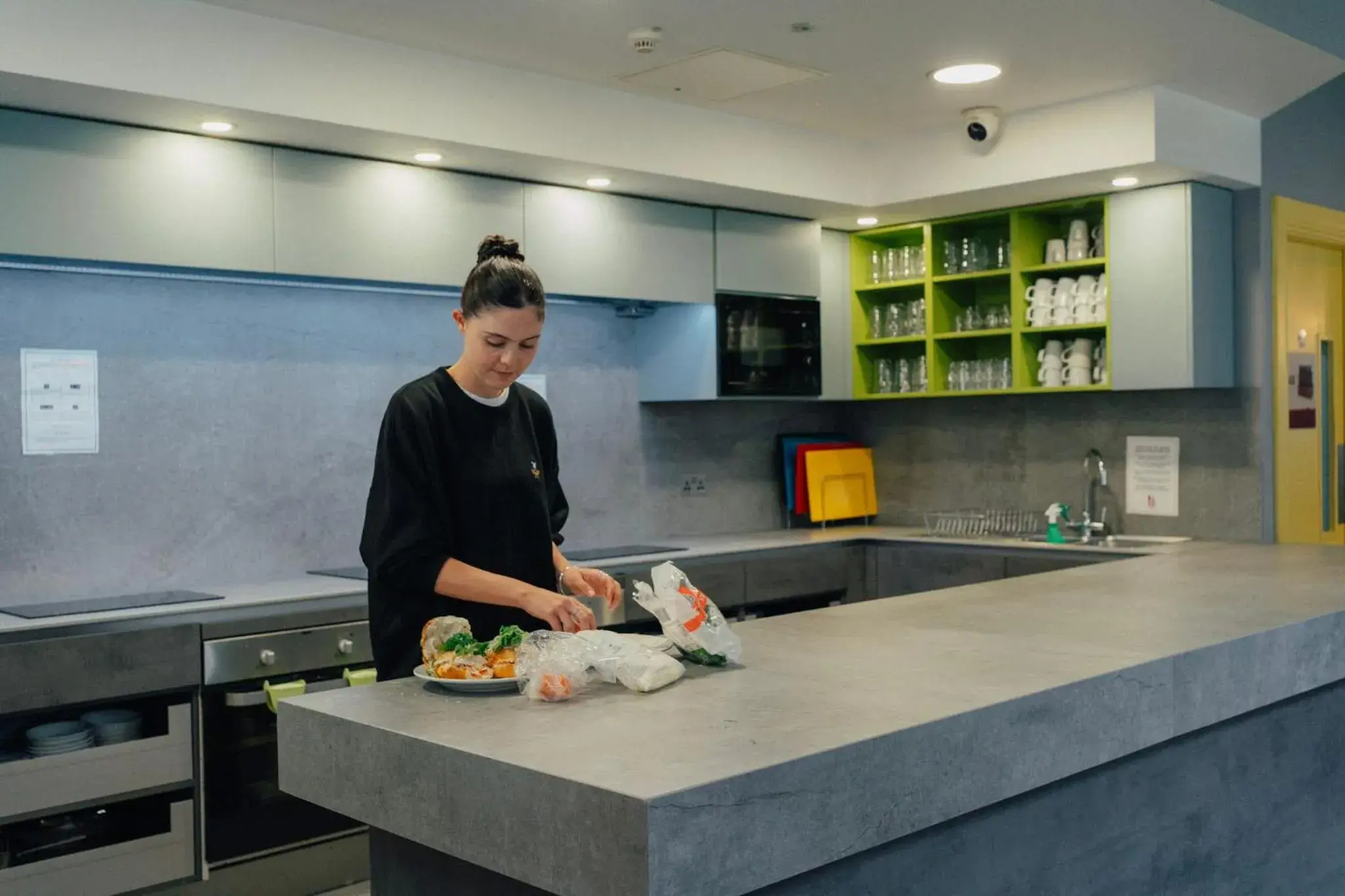 Food and drinks in Kinlay Hostel Eyre Square Food and drinks in Kinlay Hostel Eyre Square