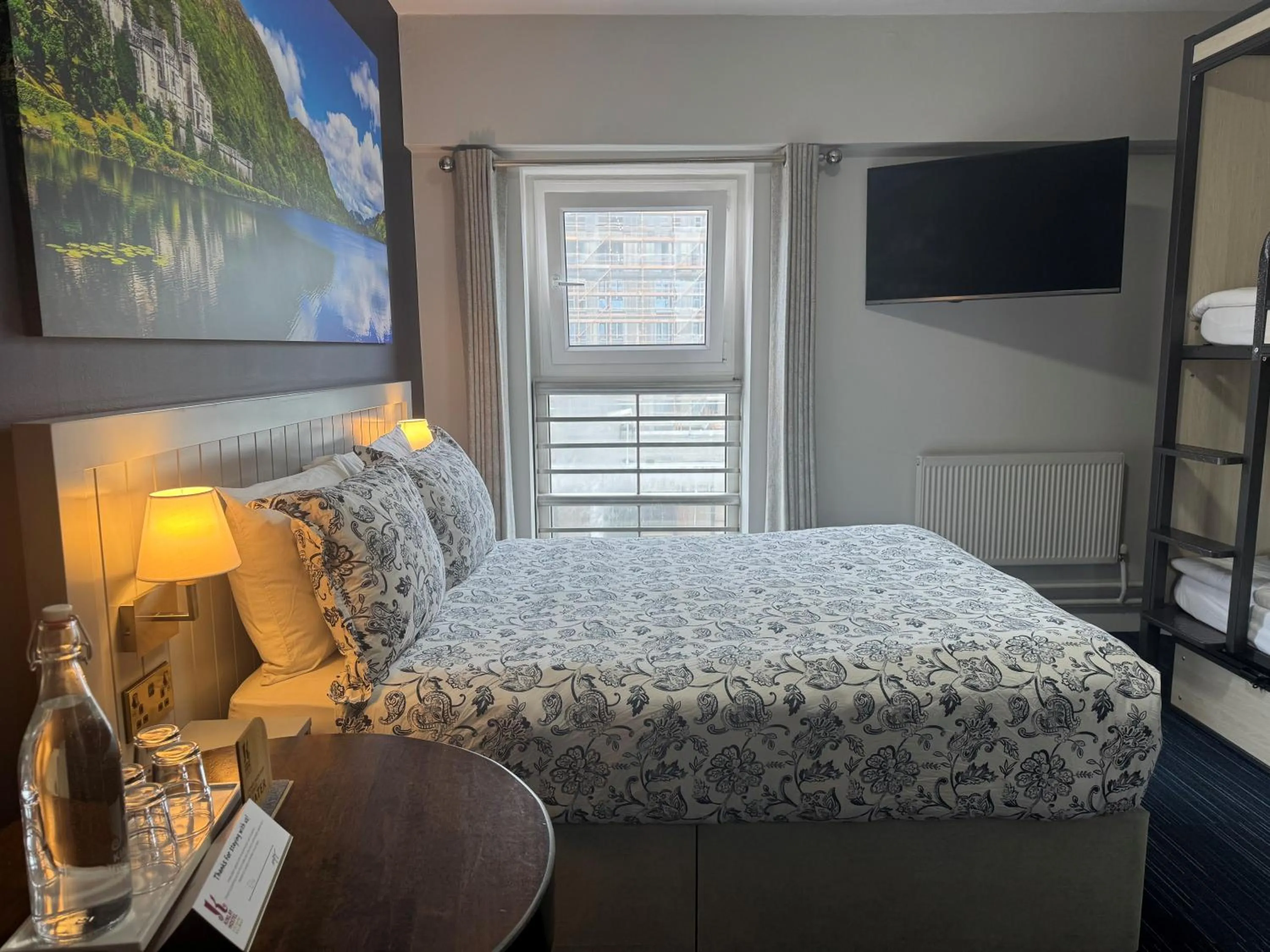 Bed in Kinlay Hostel Eyre Square