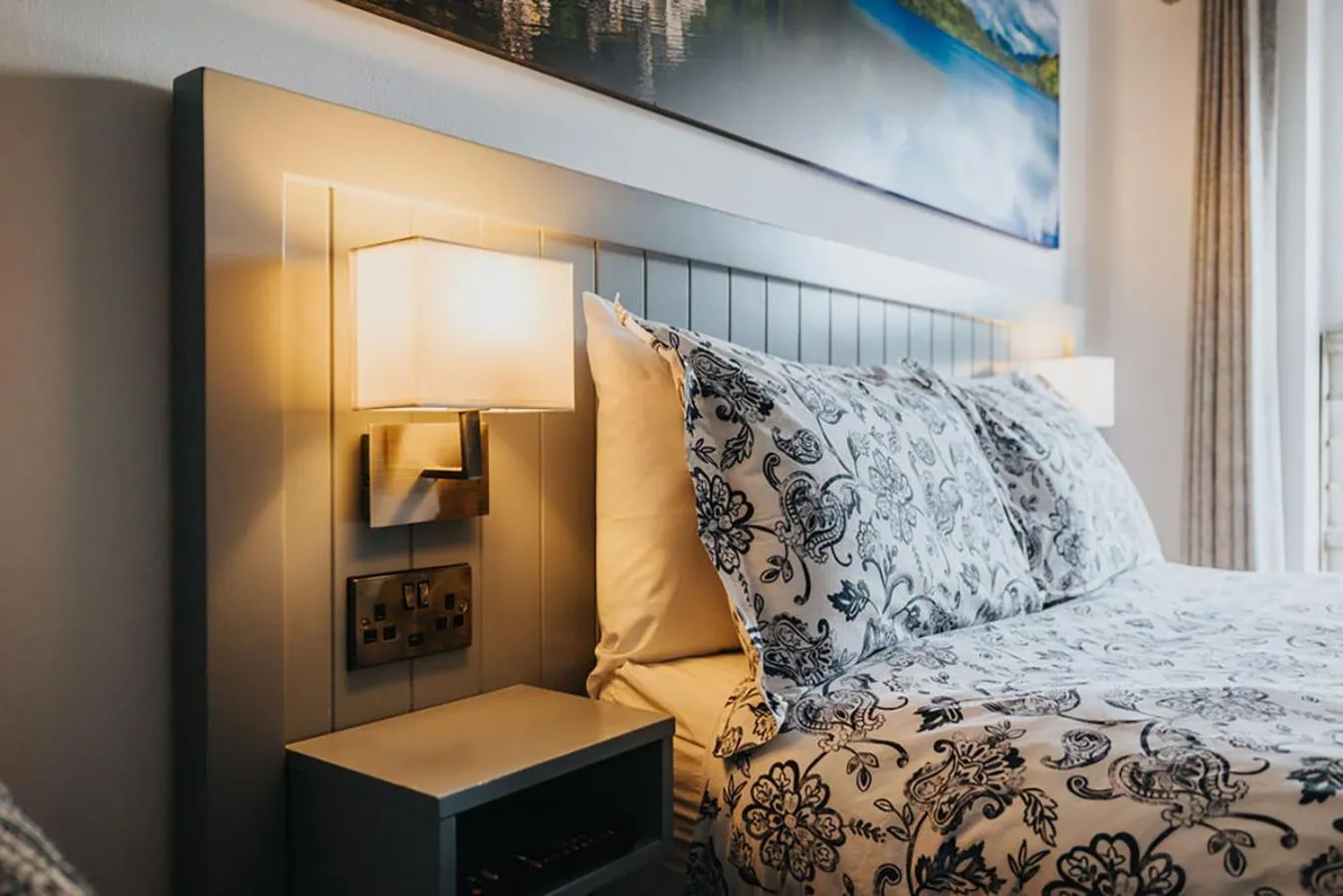 Bedroom, Bed in Kinlay Hostel Eyre Square