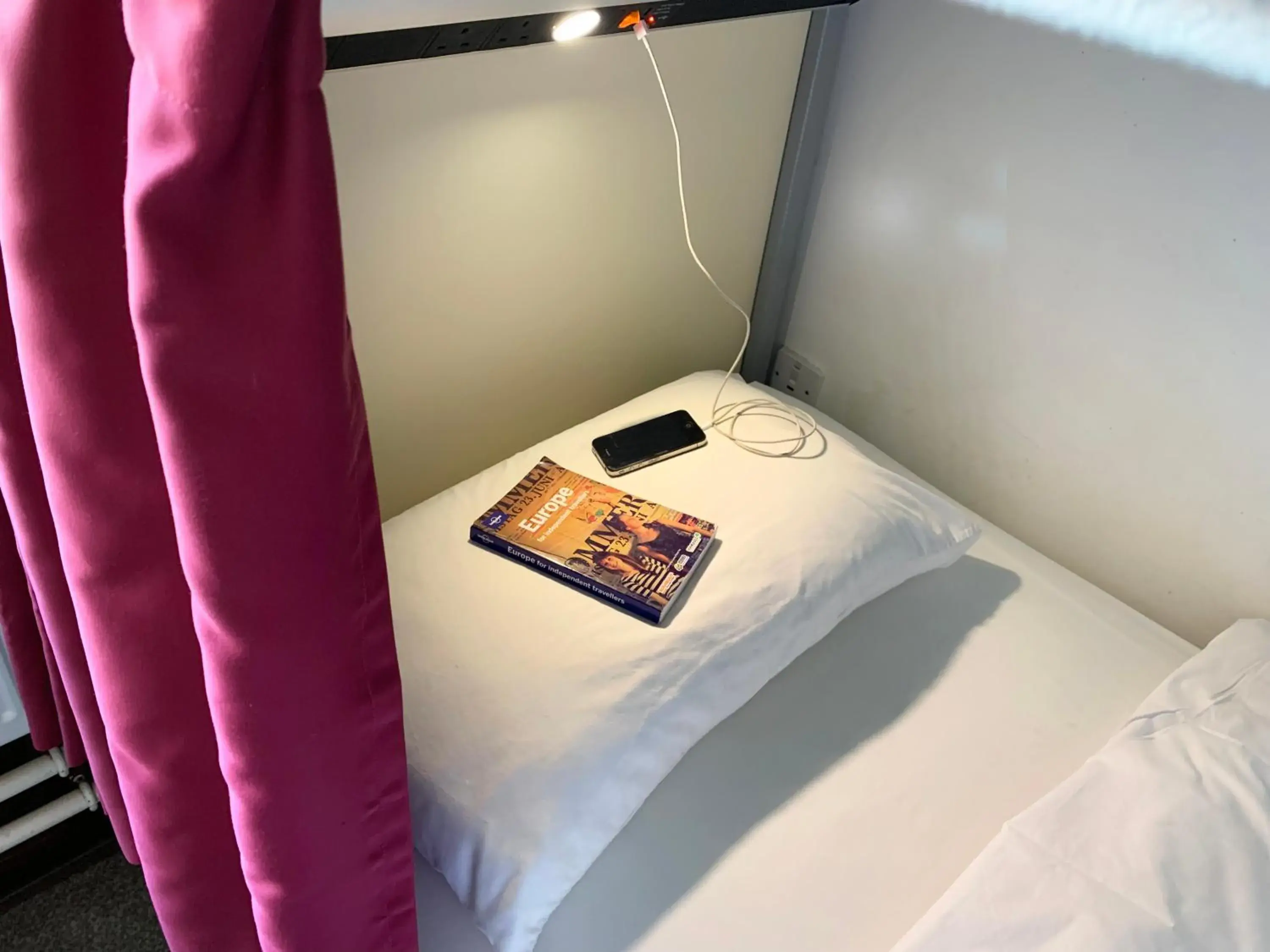 Bed in Kinlay Hostel Eyre Square Bed in Kinlay Hostel Eyre Square