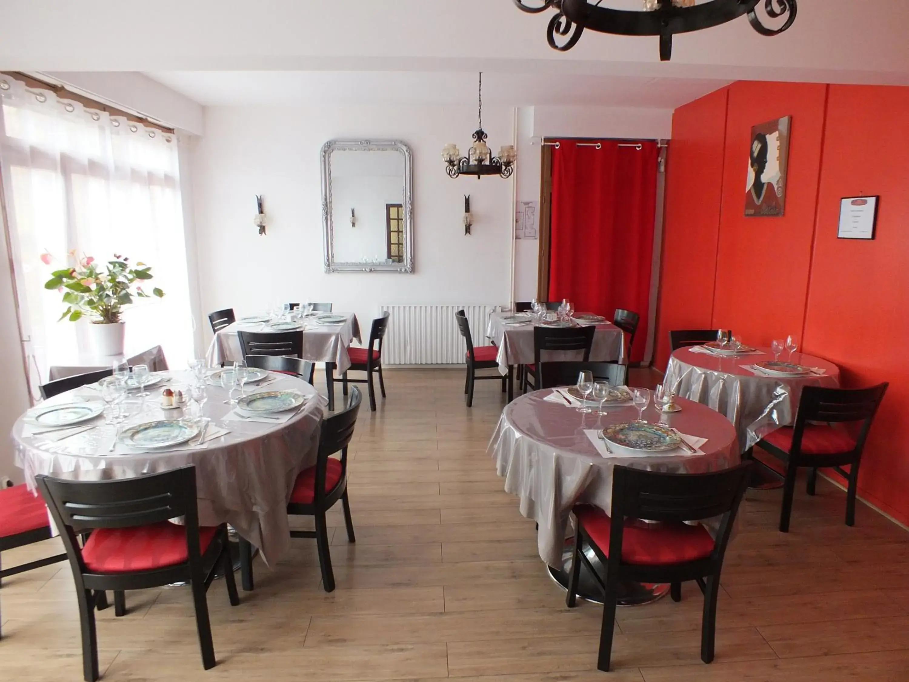 Restaurant/places to eat in Hotel Restaurant Le Manguier Restaurant/places to eat in Hotel Restaurant Le Manguier