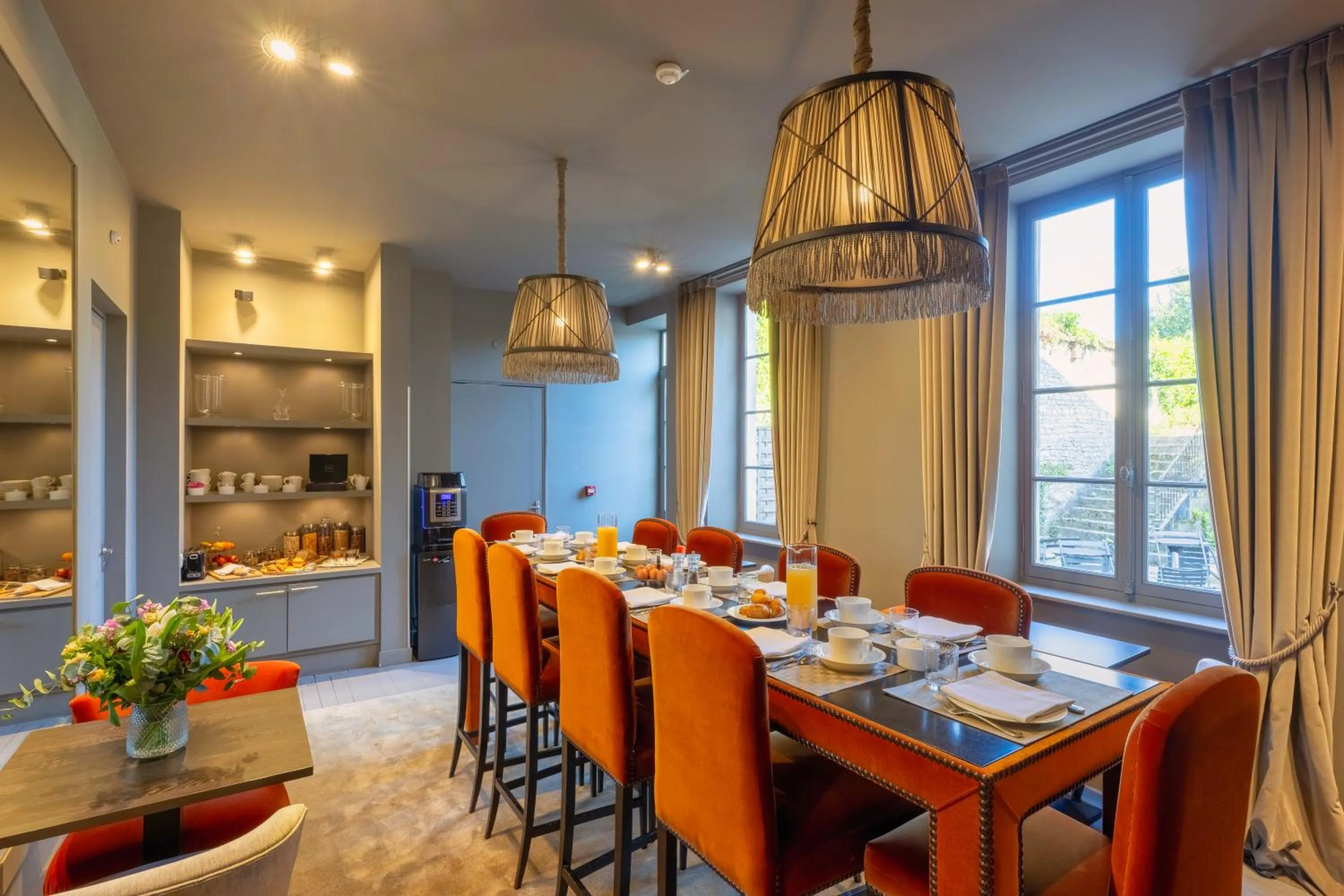 Seating area in Hotel Ligaro - Jarnac