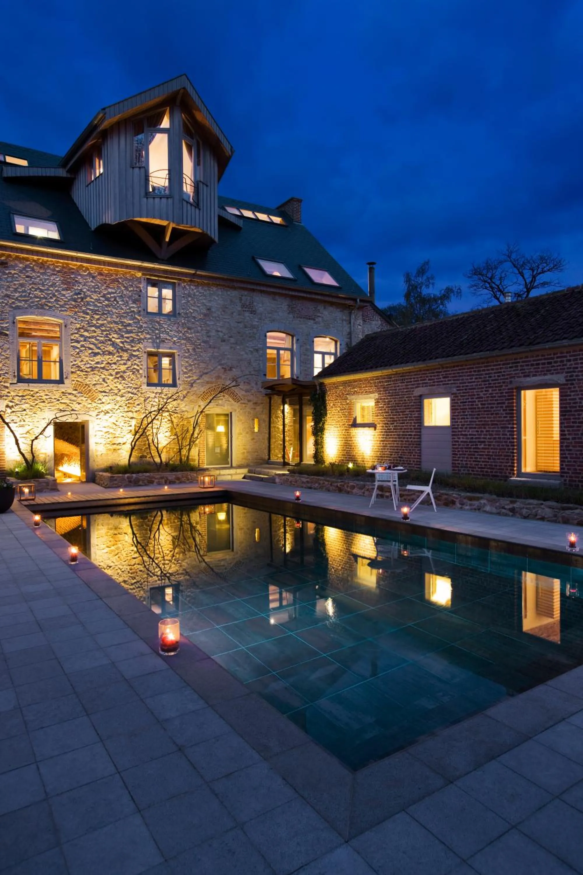 Swimming pool in Ne5t Hotel & Spa