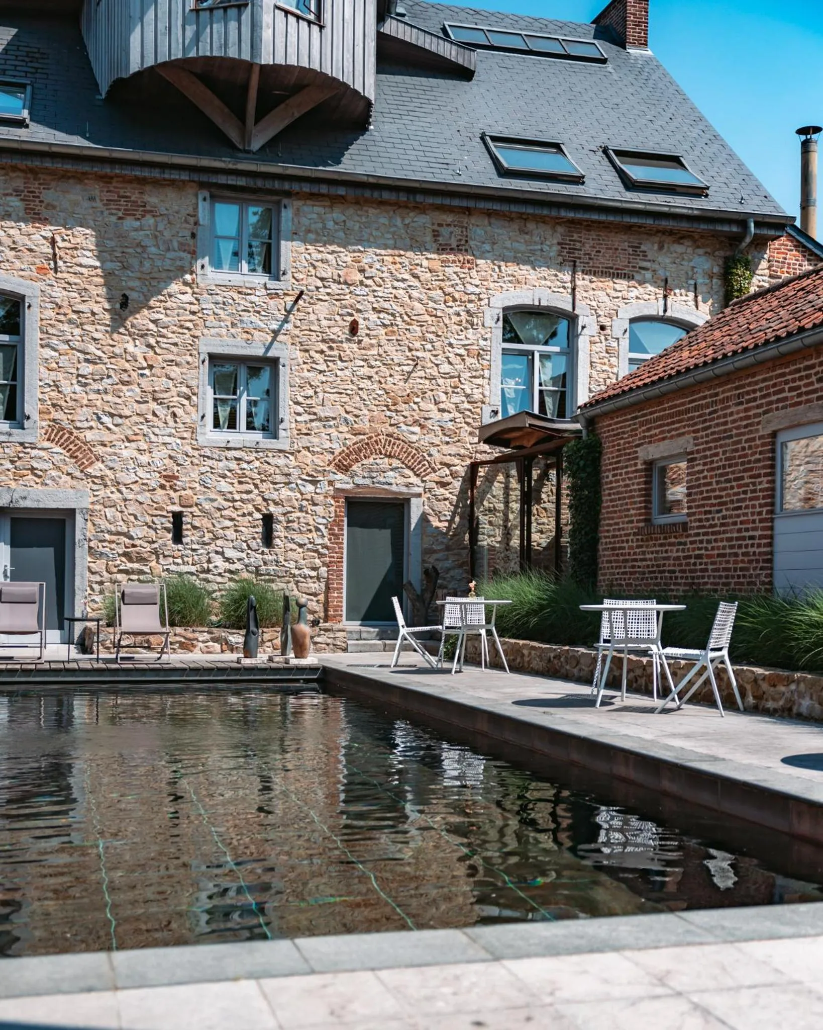 Swimming pool in Ne5t Hotel & Spa