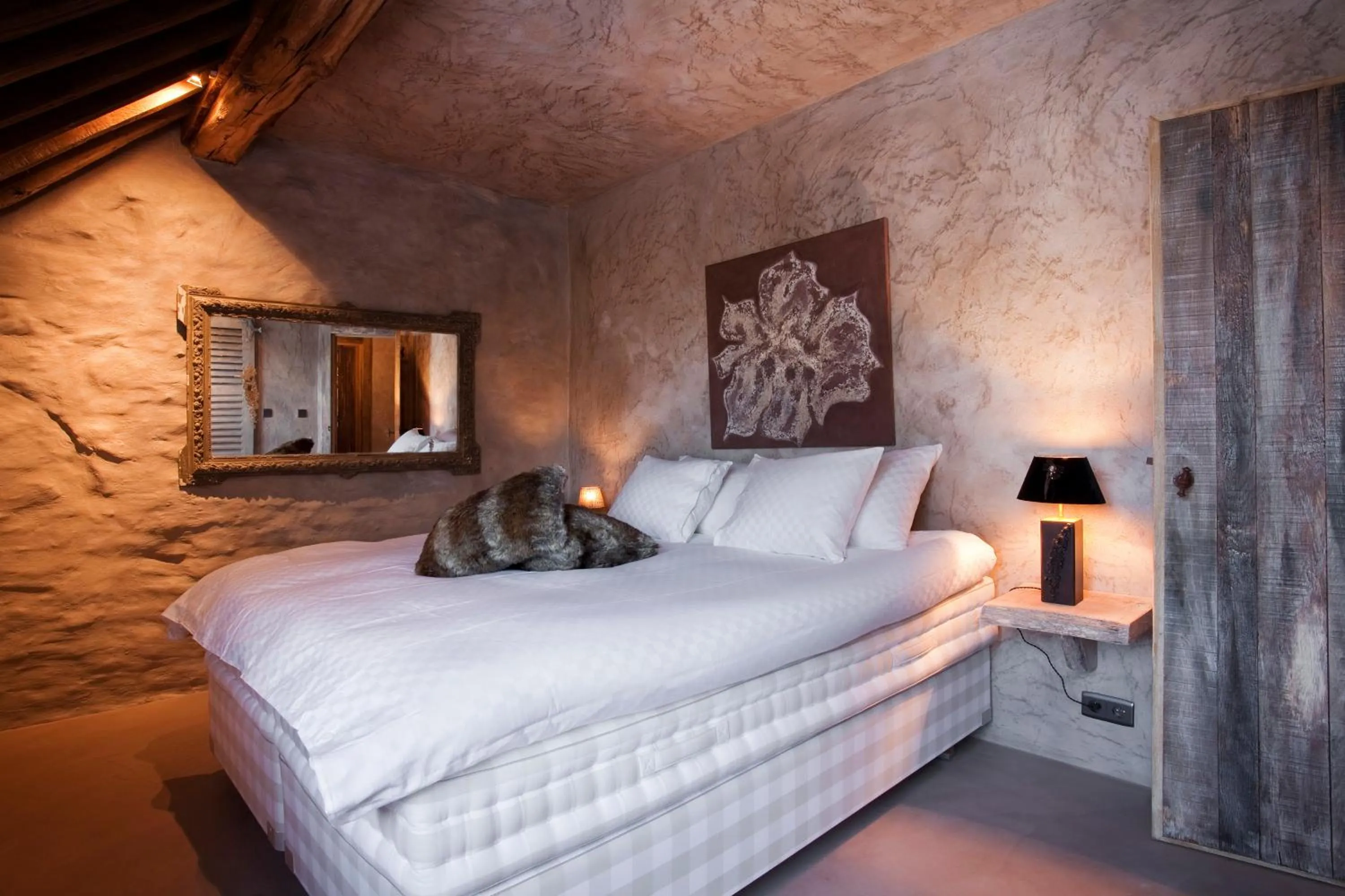 Bed in Ne5t Hotel & Spa