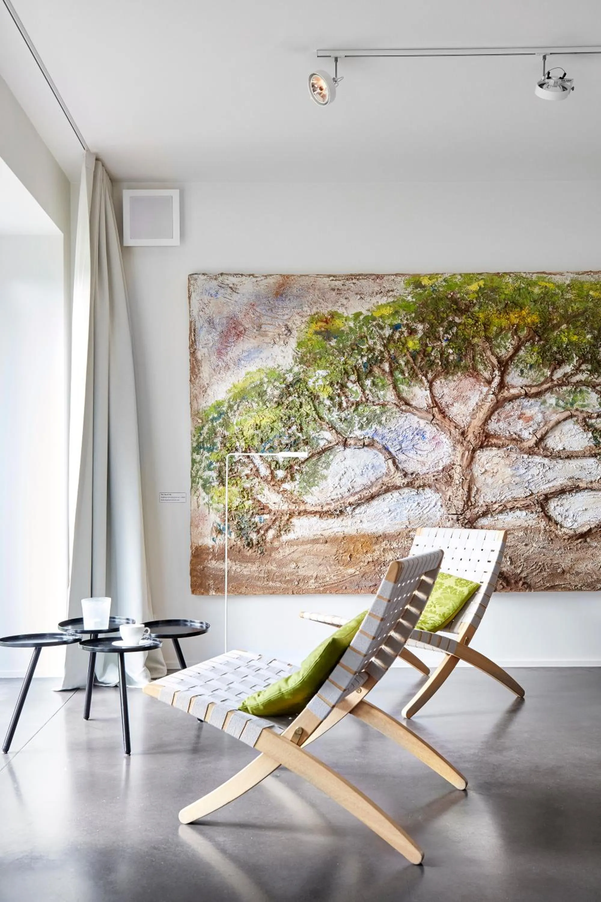 Communal lounge/ TV room in B&B Park7 Wavre - Leuven