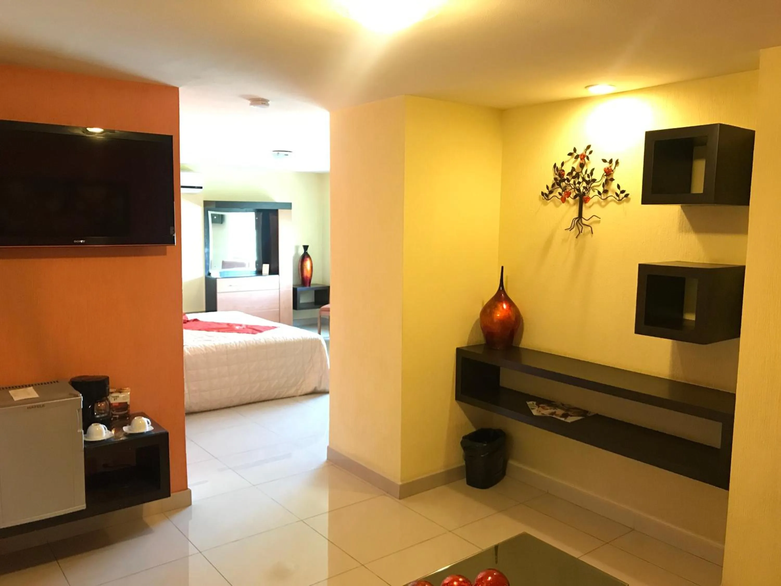 TV and multimedia, Bed in Hostalia Hotel Expo & Business Class