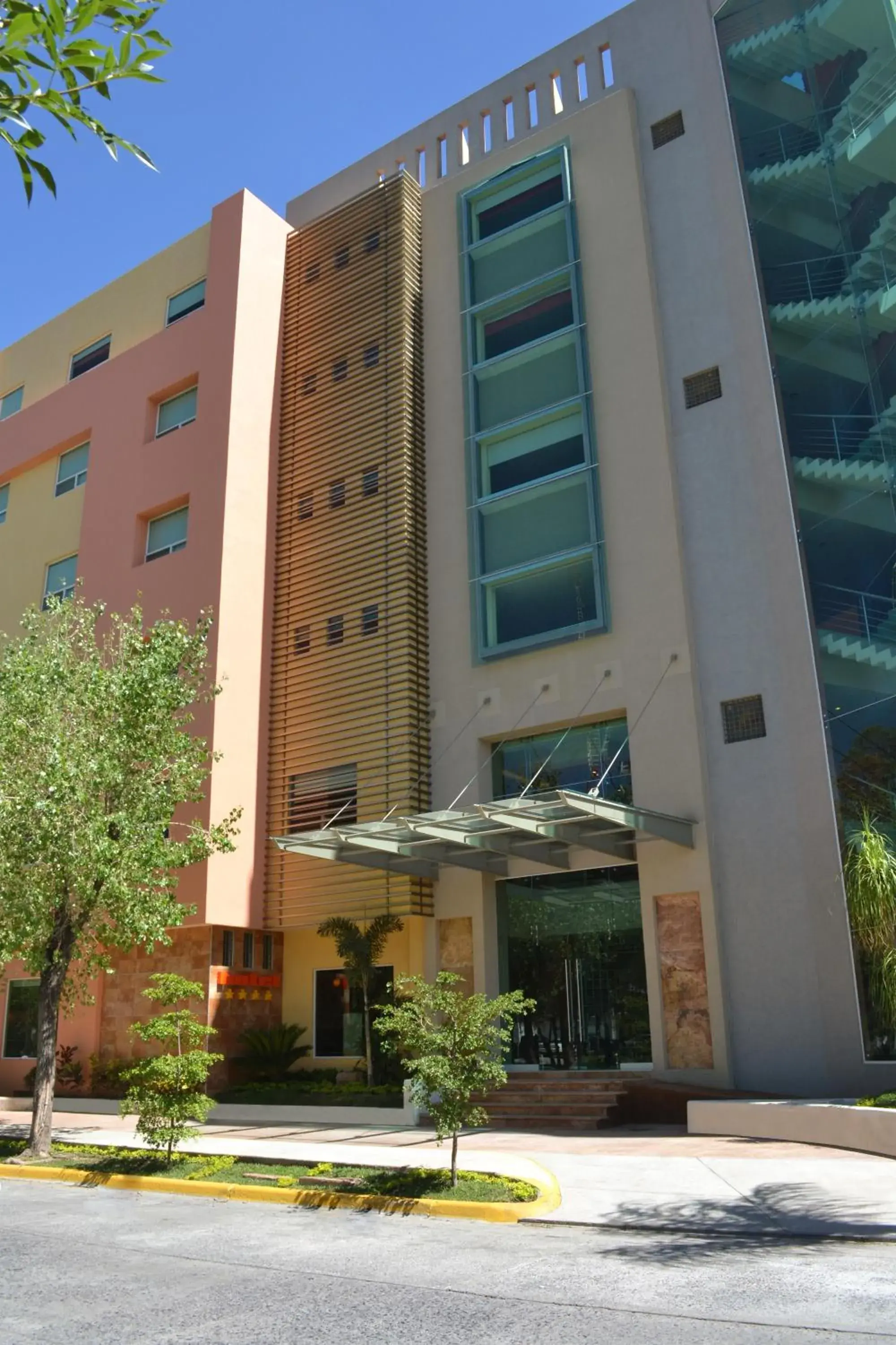 Property building in Hostalia Hotel Expo & Business Class Property building in Hostalia Hotel Expo & Business Class