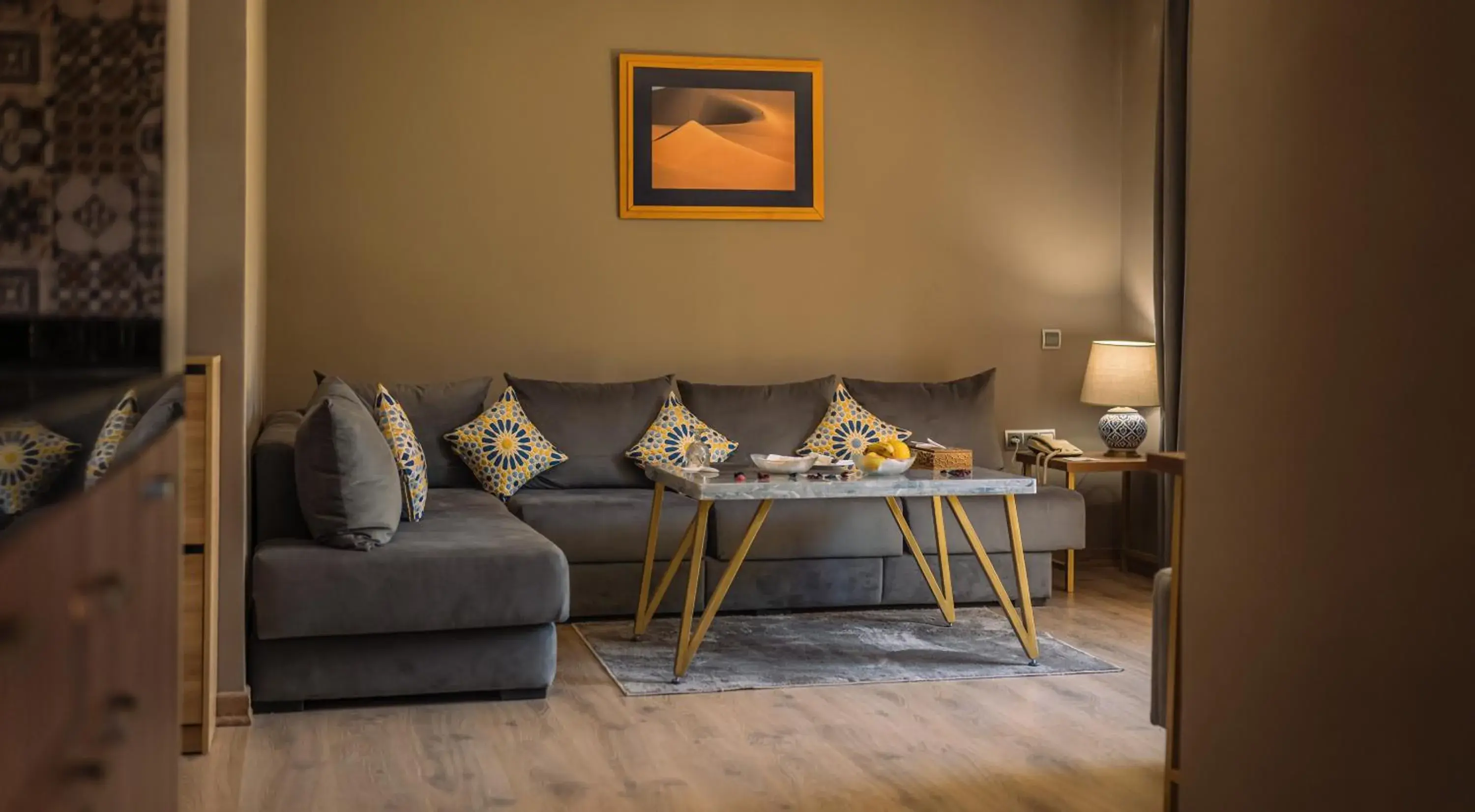 Living room in RS Hotel Karam Palace Living room in RS Hotel Karam Palace