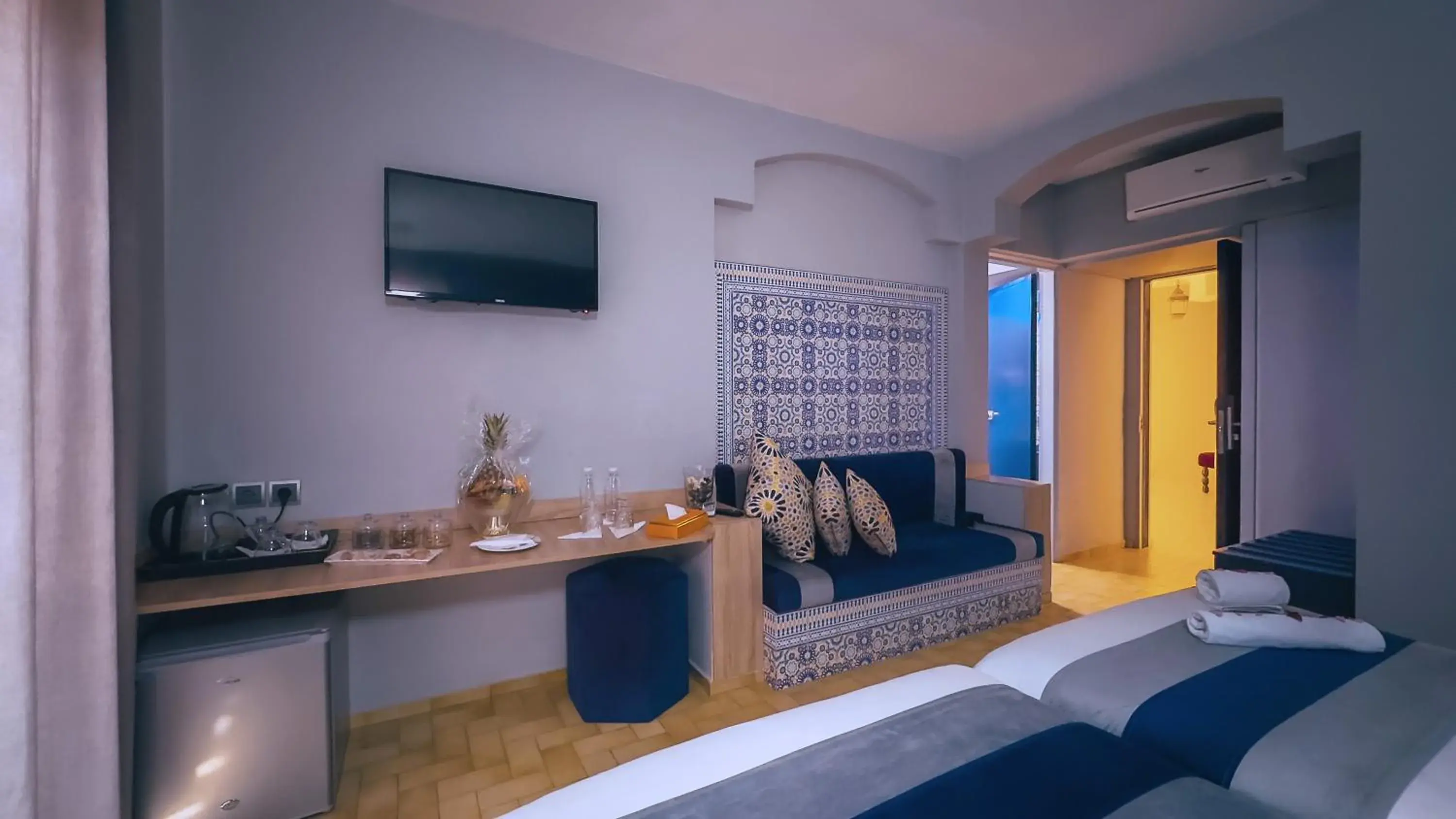 Bed in RS Hotel Karam Palace Bed in RS Hotel Karam Palace