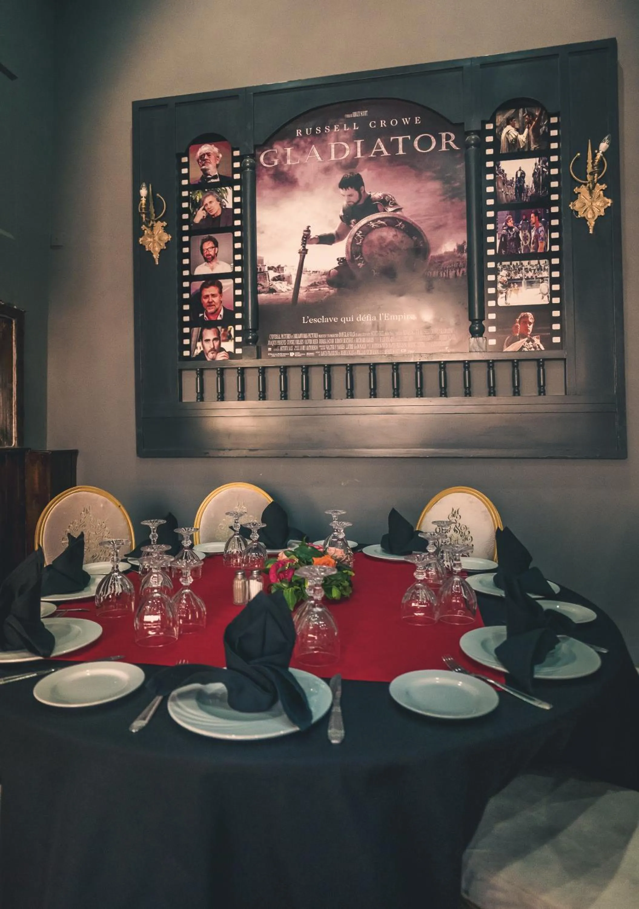 Restaurant/places to eat in RS Hotel Karam Palace