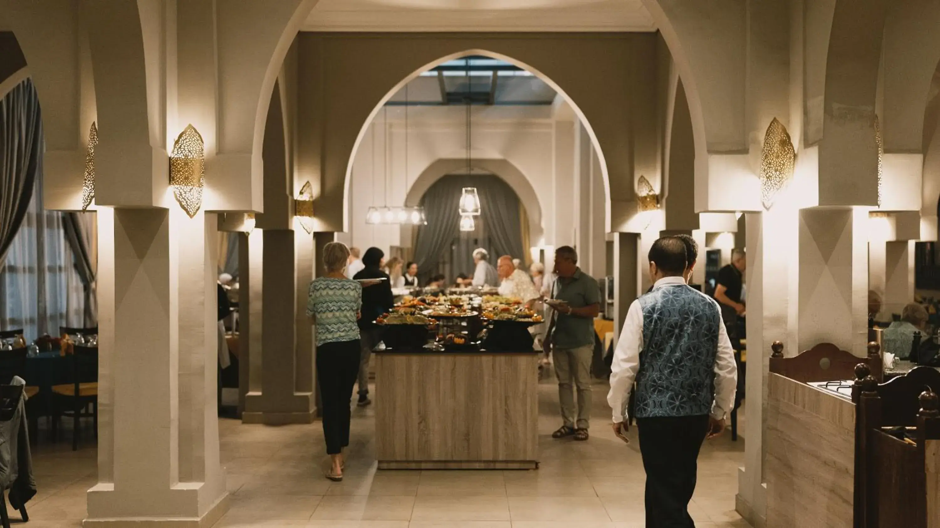 Restaurant/places to eat in RS Hotel Karam Palace Restaurant/places to eat in RS Hotel Karam Palace