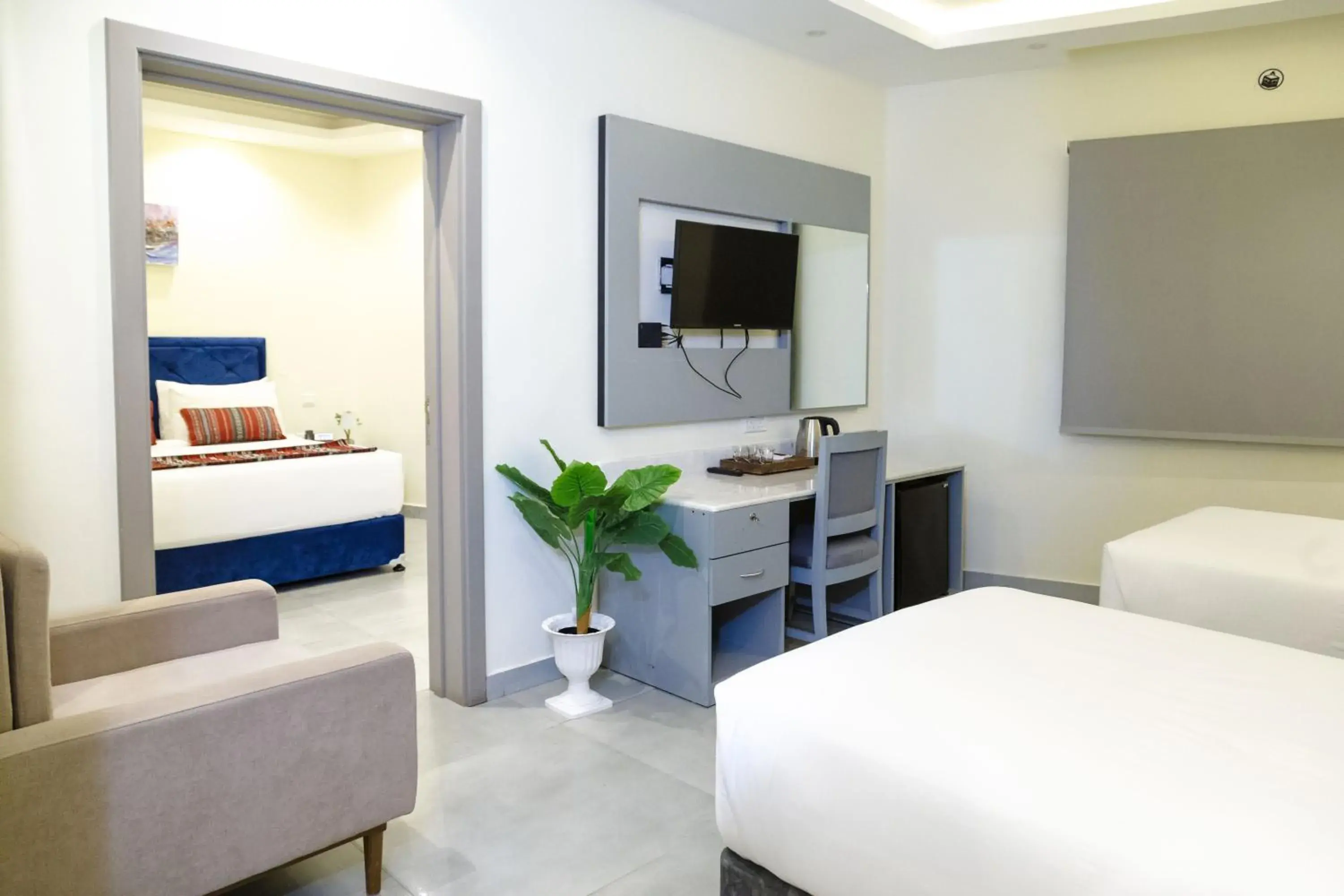 Triple Room in NASEEM HOTEL Triple Room in NASEEM HOTEL