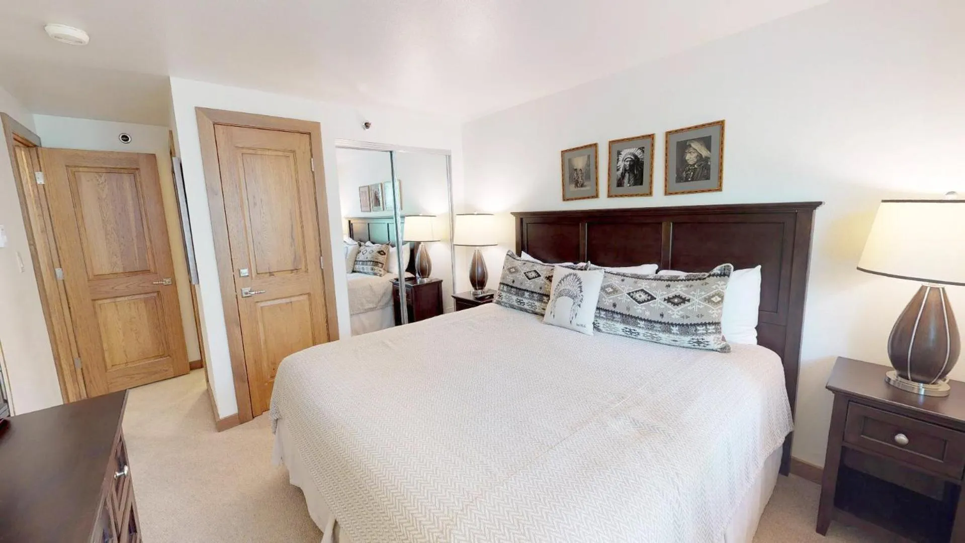 Bed in Terracehouse - CoralTree Residence Collection