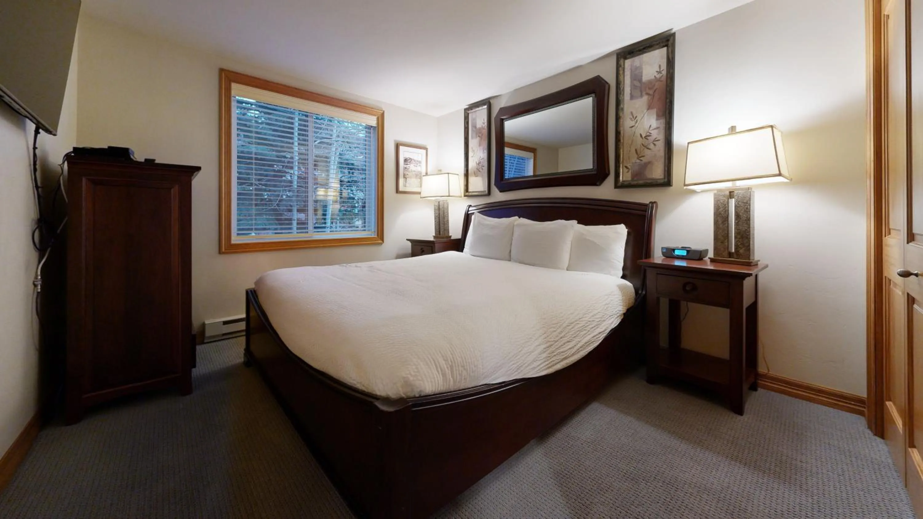 Bed in Terracehouse - CoralTree Residence Collection