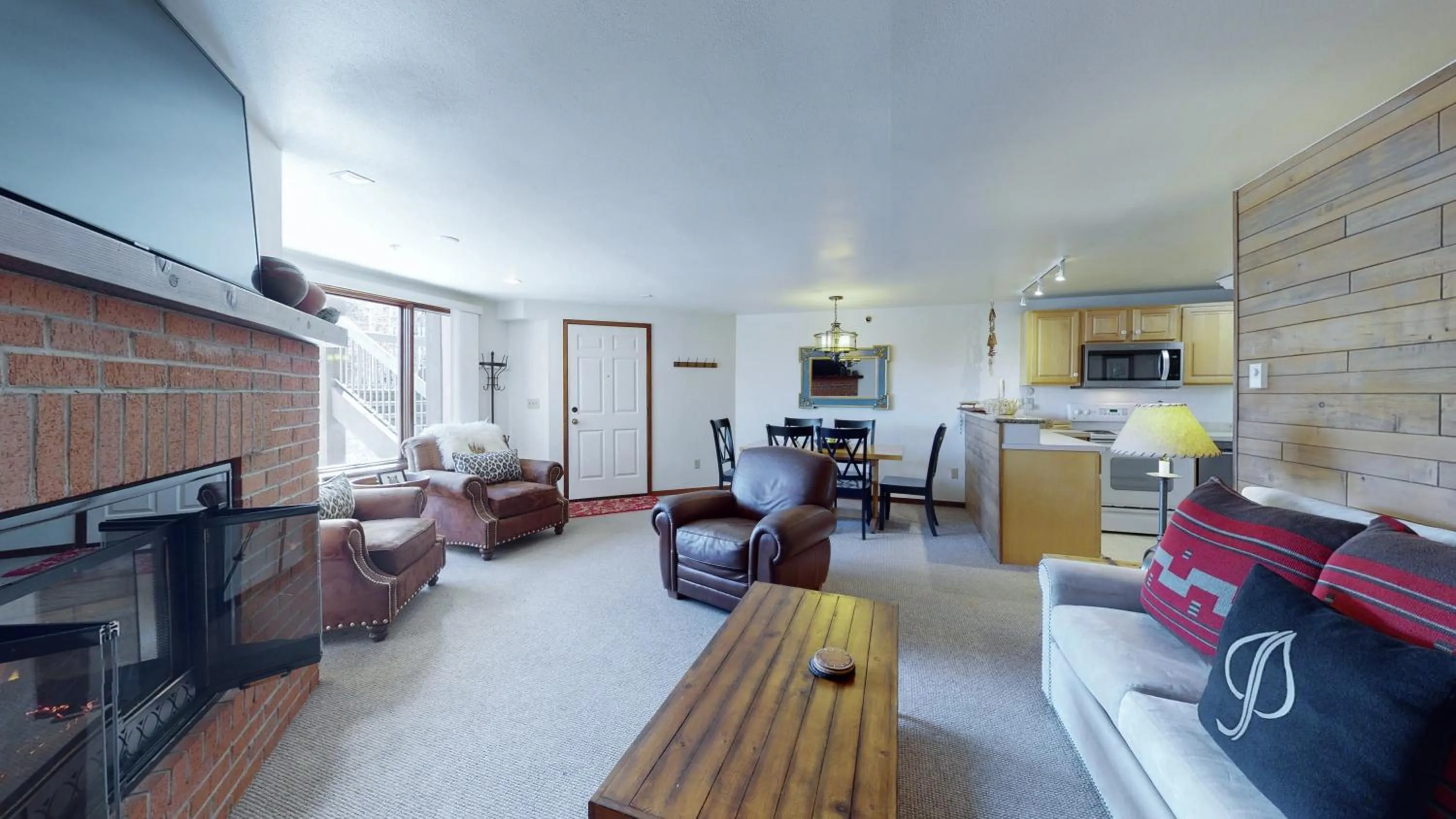 Terracehouse - CoralTree Residence Collection