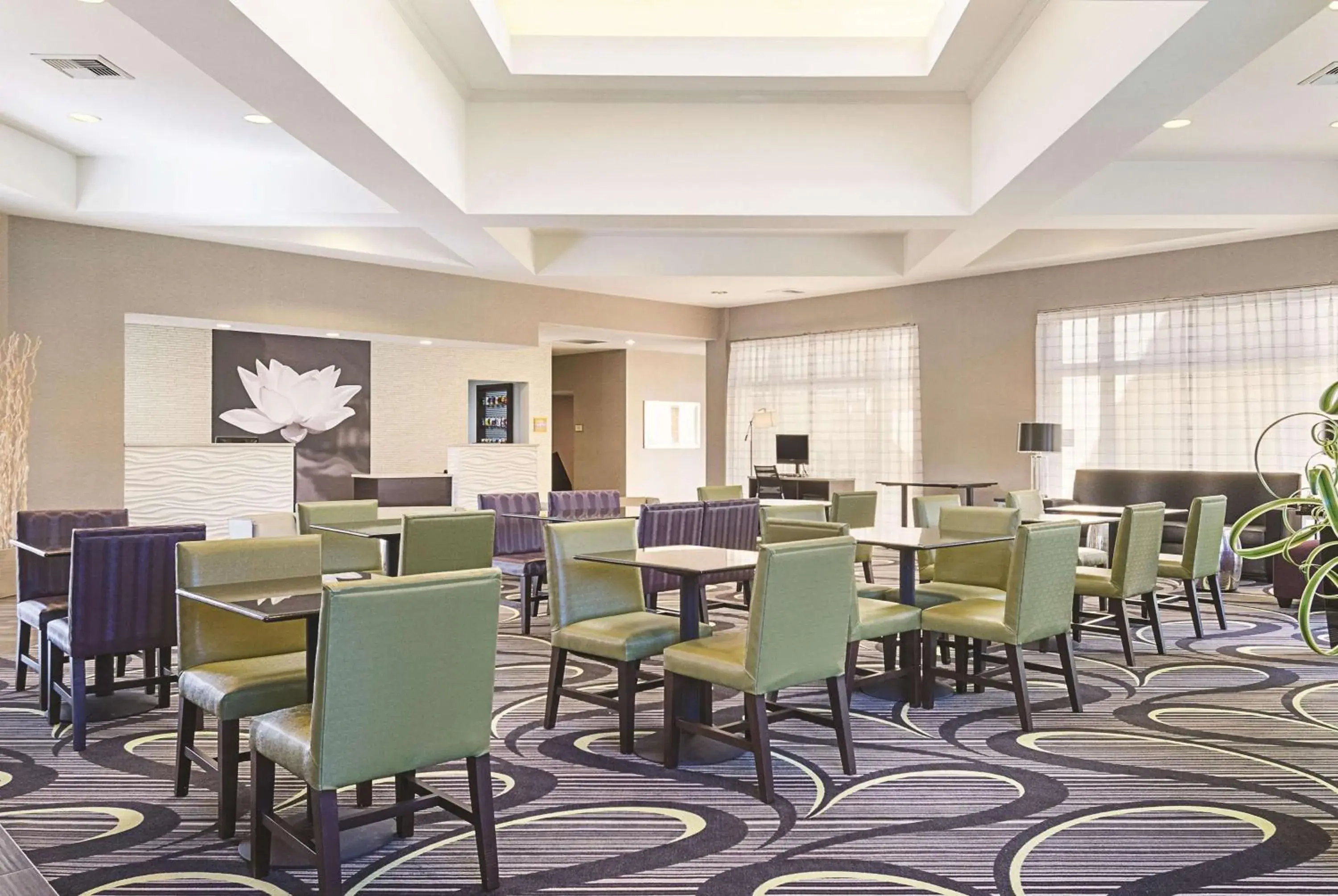 Lobby or reception in La Quinta Inn & Suites by Wyndham Ontario Airport Lobby or reception in La Quinta Inn & Suites by Wyndham Ontario Airport