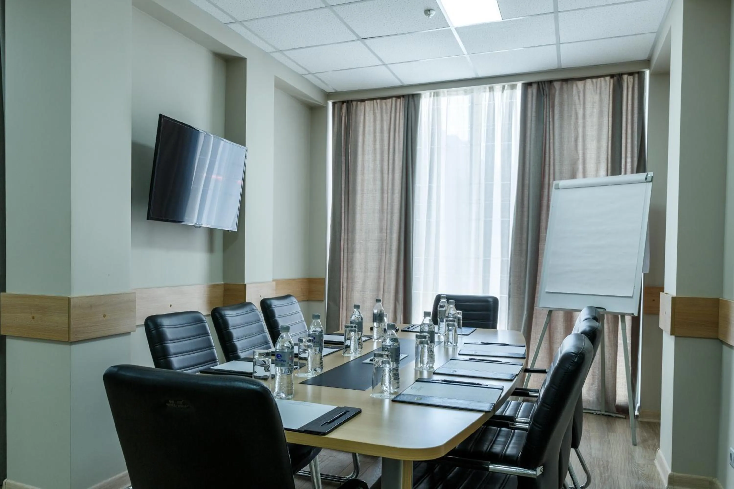Business facilities in Smart Hotel Bishkek