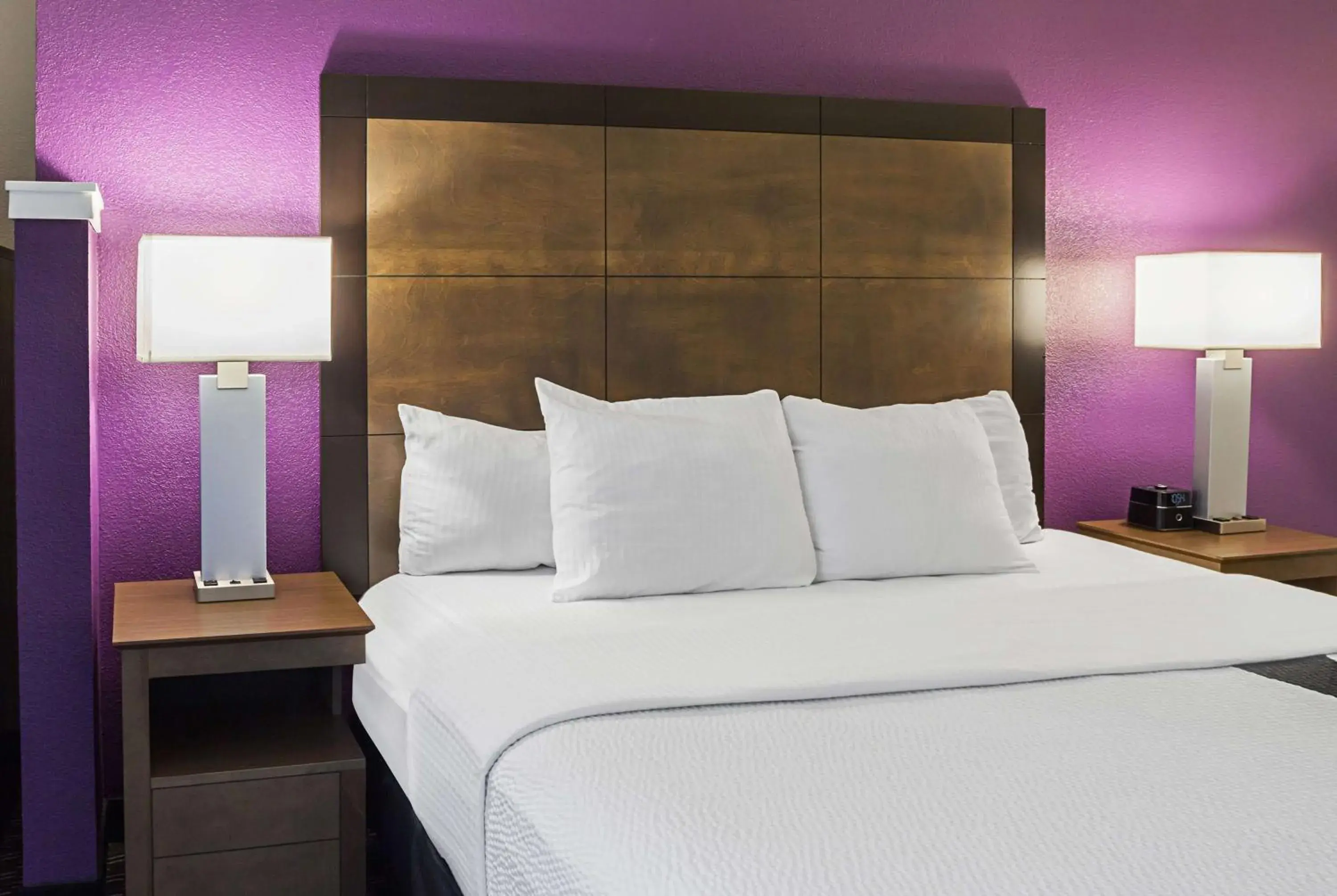 Photo of the whole room, Bed in La Quinta by Wyndham Rancho Cordova Sacramento Photo of the whole room, Bed in La Quinta by Wyndham Rancho Cordova Sacramento