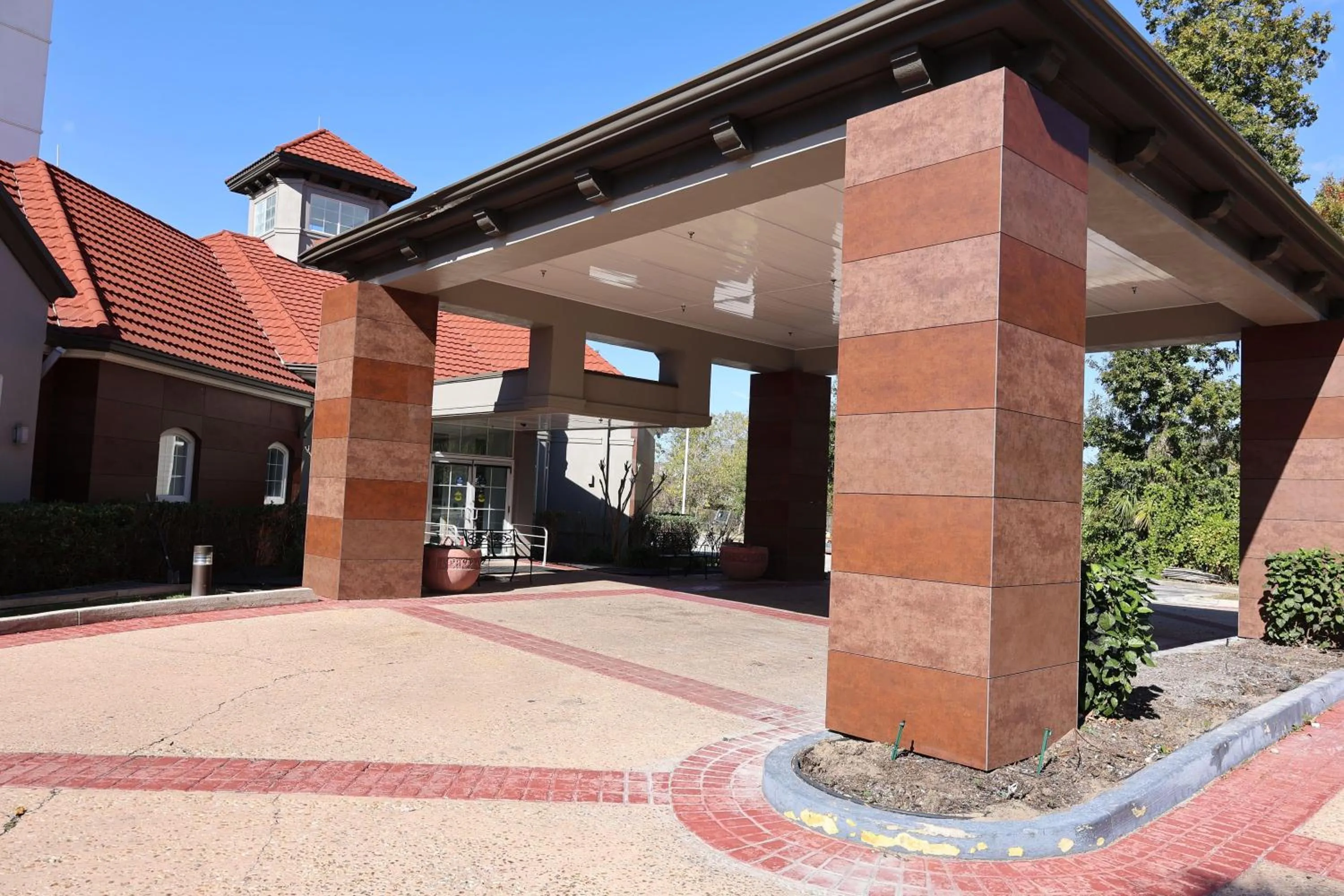 Property building in La Quinta Inn and Suites by Wyndham, Ocala