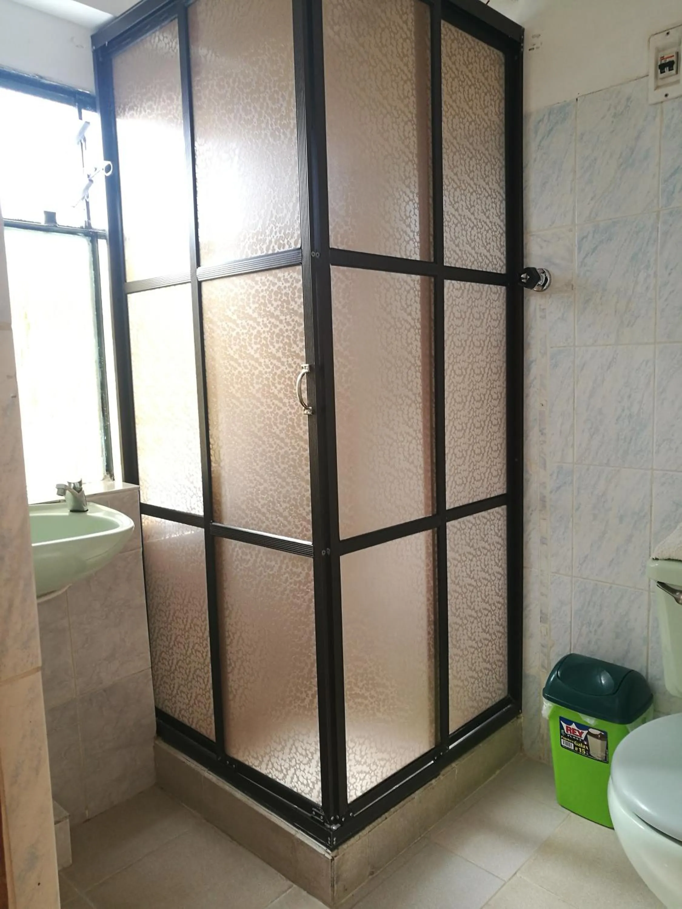 Bathroom in Hotel Utama