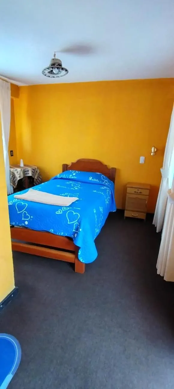 Bed in Hotel Utama