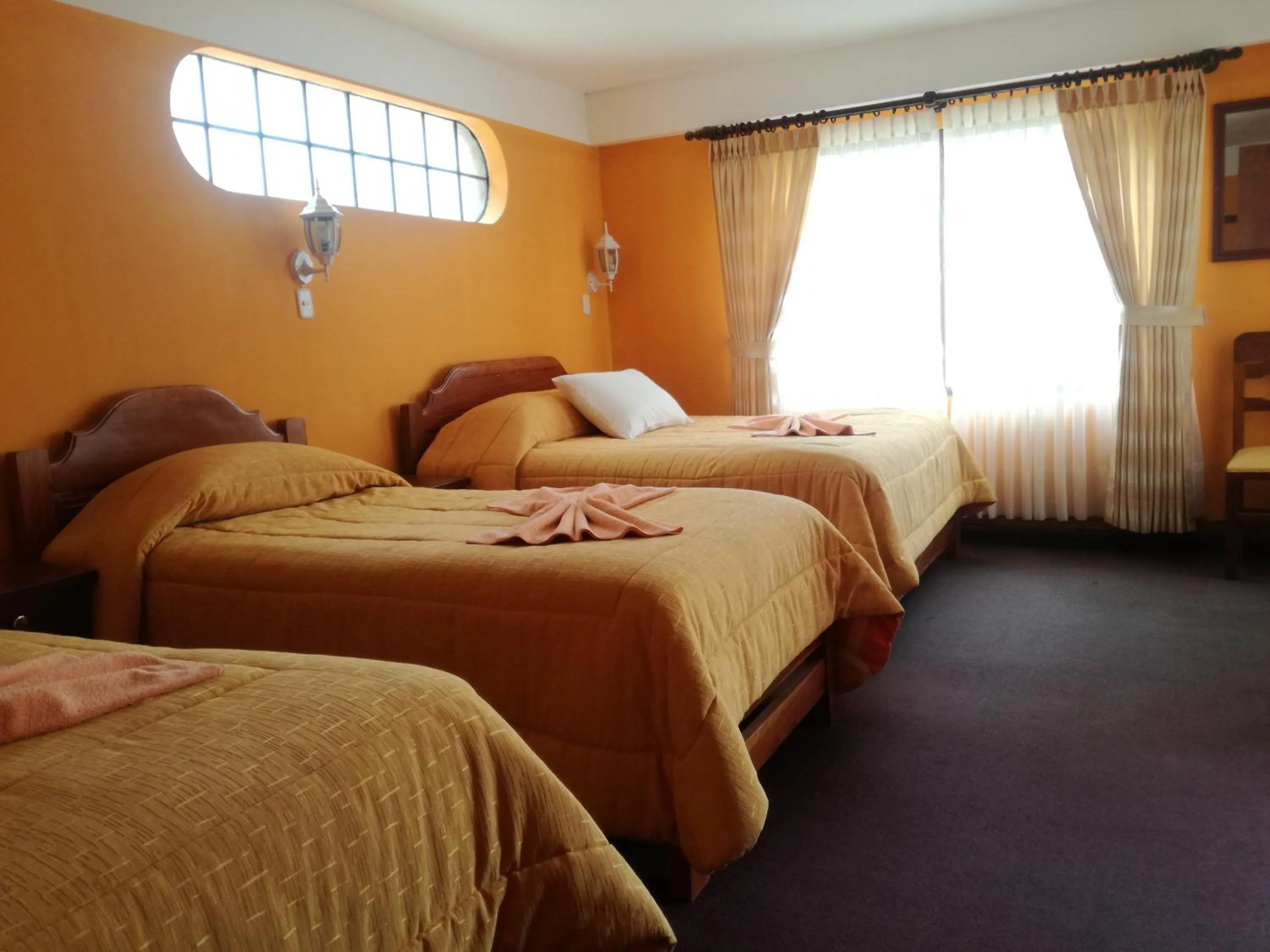 Bed in Hotel Utama