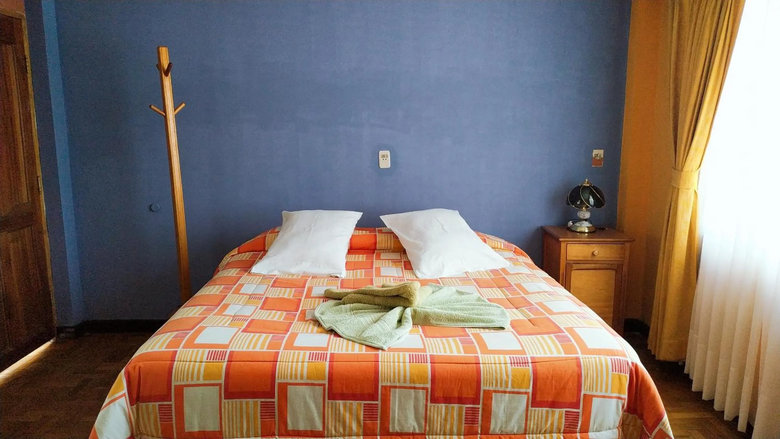 Bed in Hotel Utama
