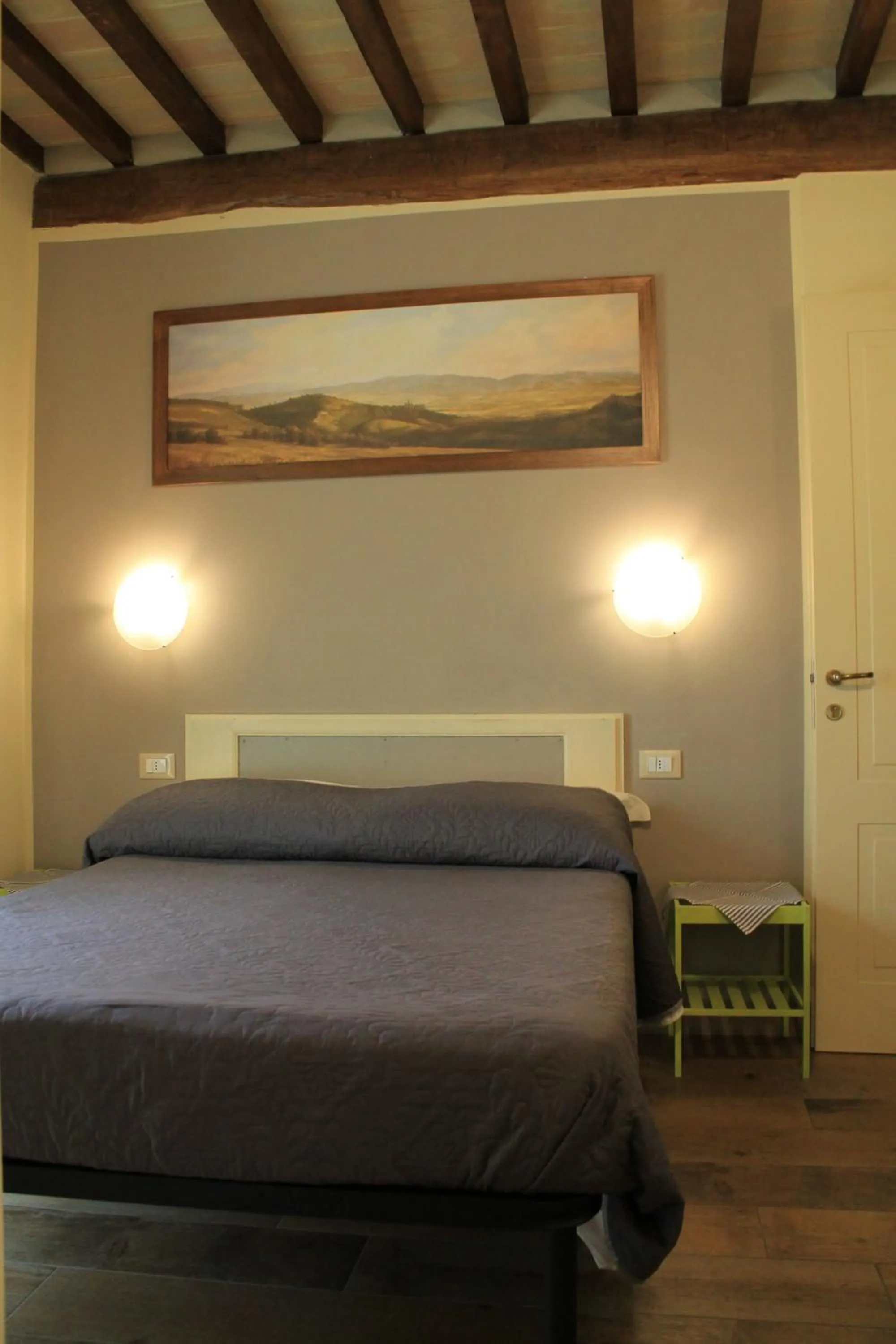 Bed in Alter Ego b&b Assisi